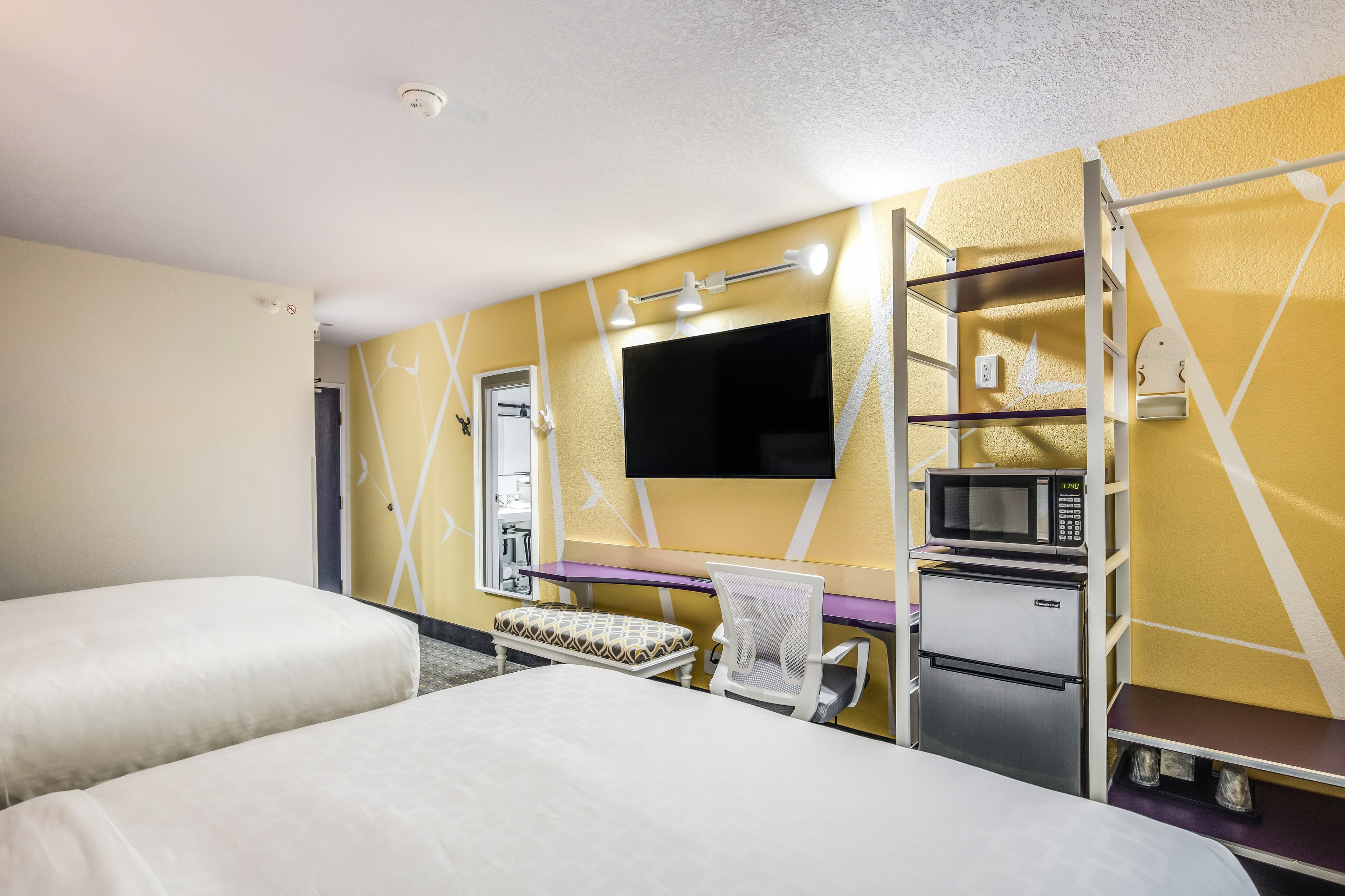 Clarion Pointe Tallahassee North — 11