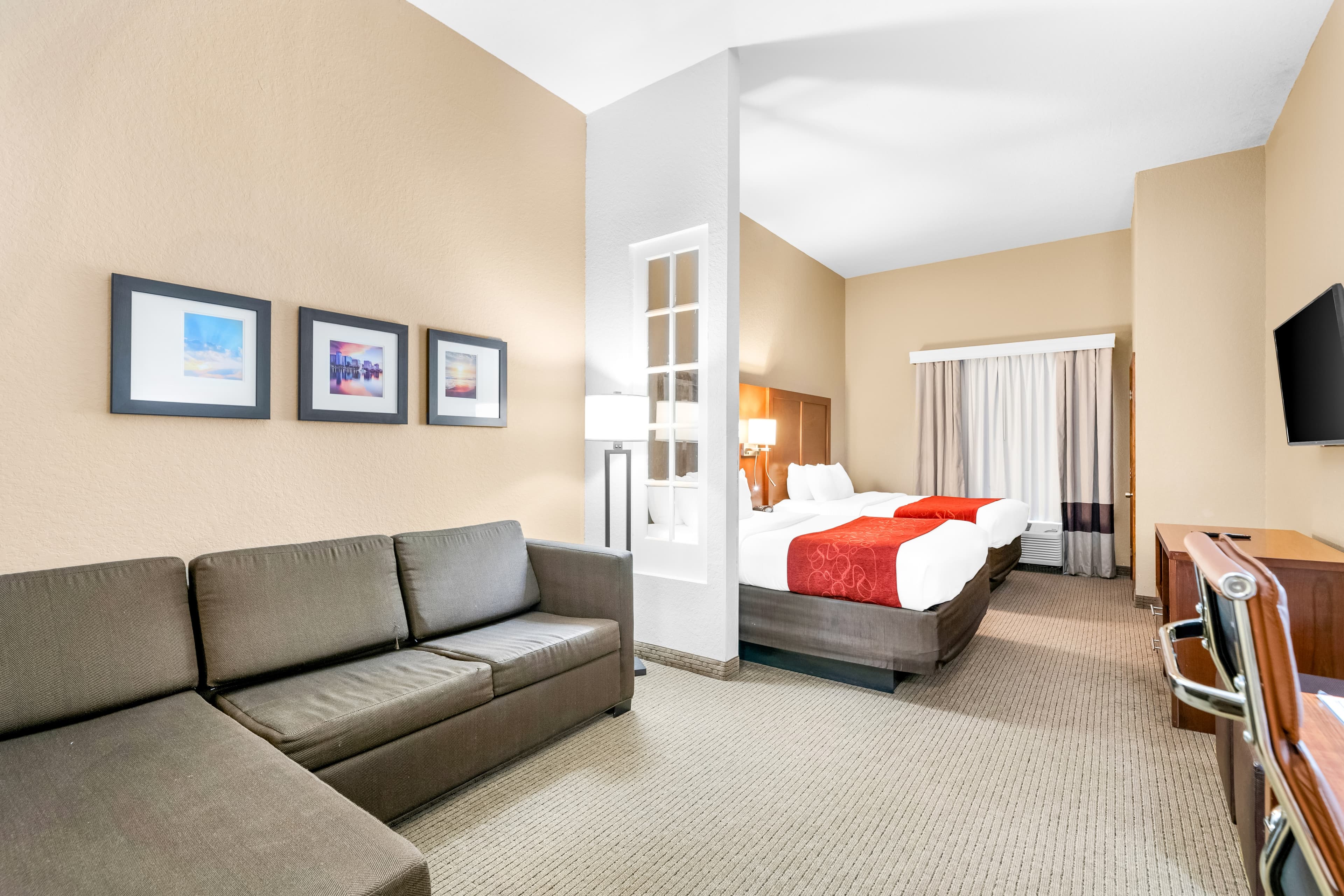 Comfort Suites Orlando Airport — 15