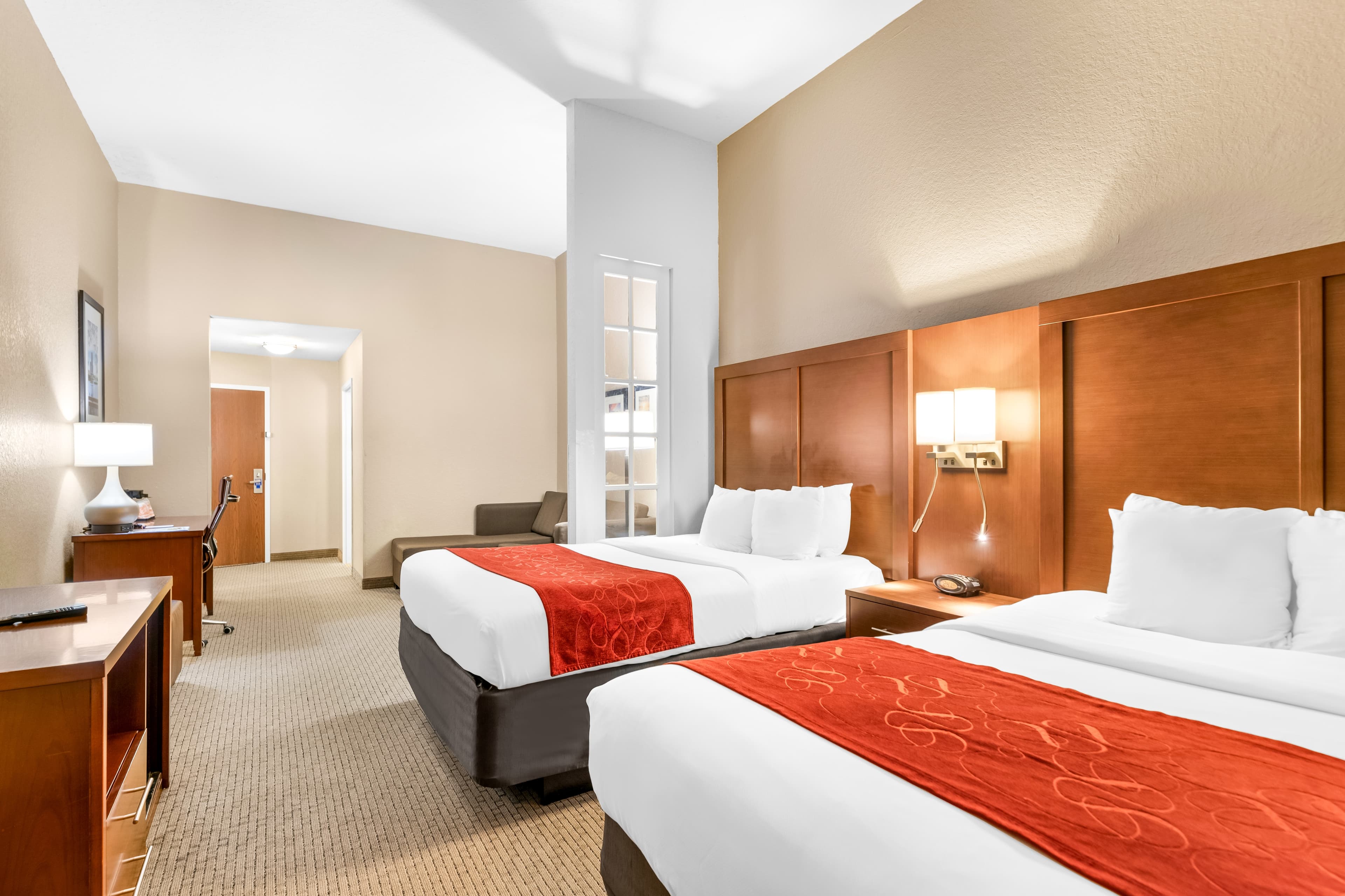 Comfort Suites Orlando Airport — 16