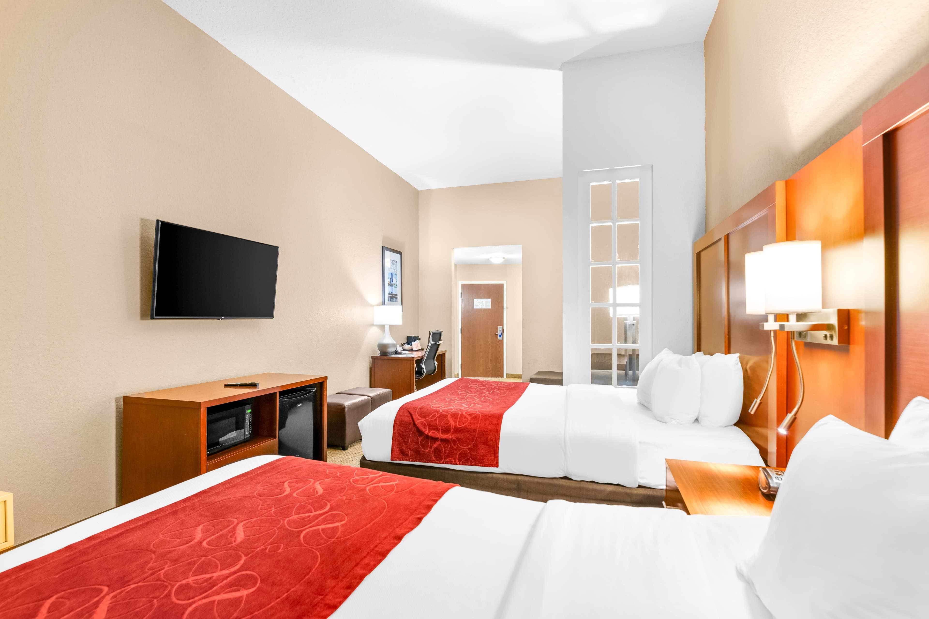 Comfort Suites Orlando Airport — 17