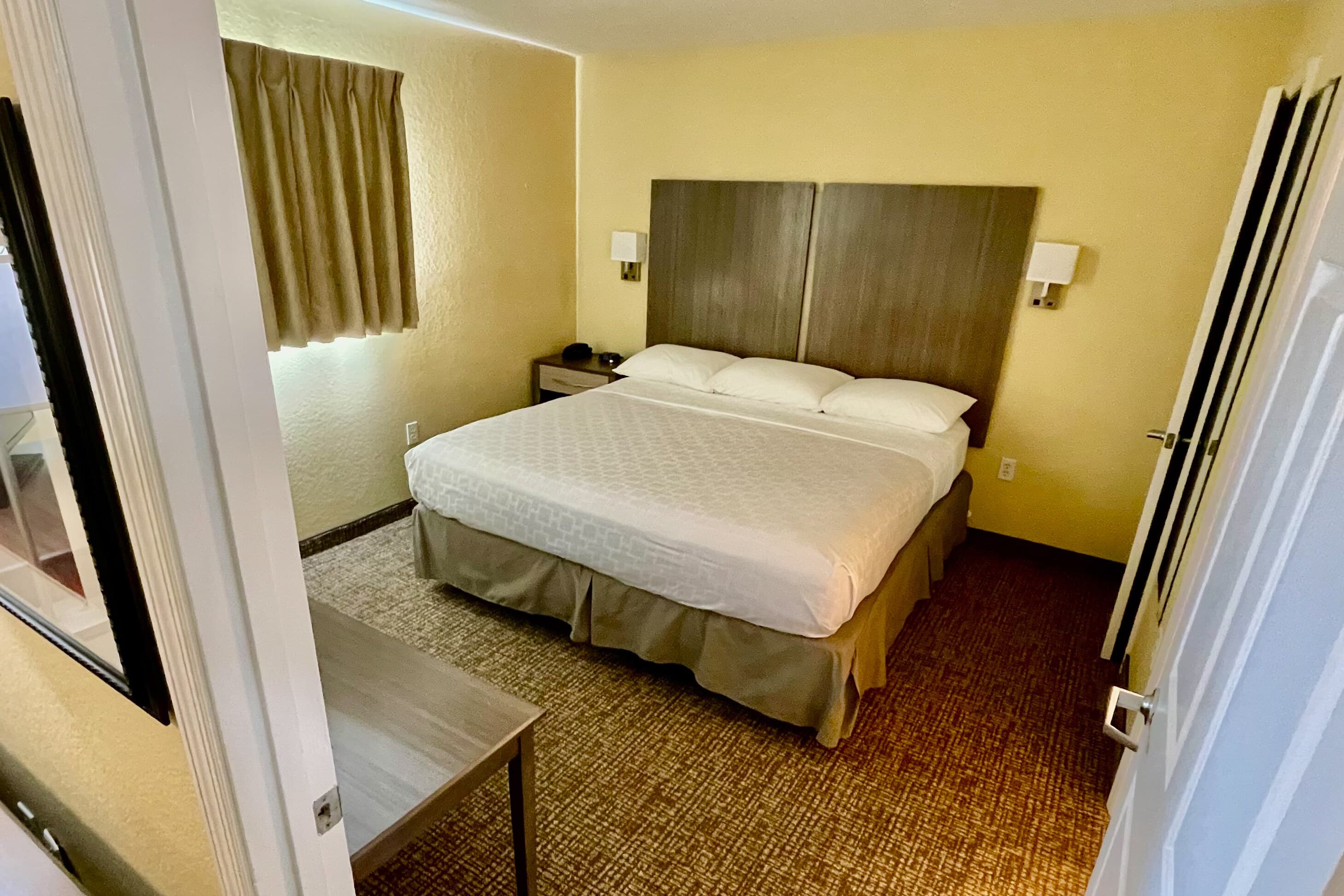 Suburban Studios Fort Myers Cape Coral — 13