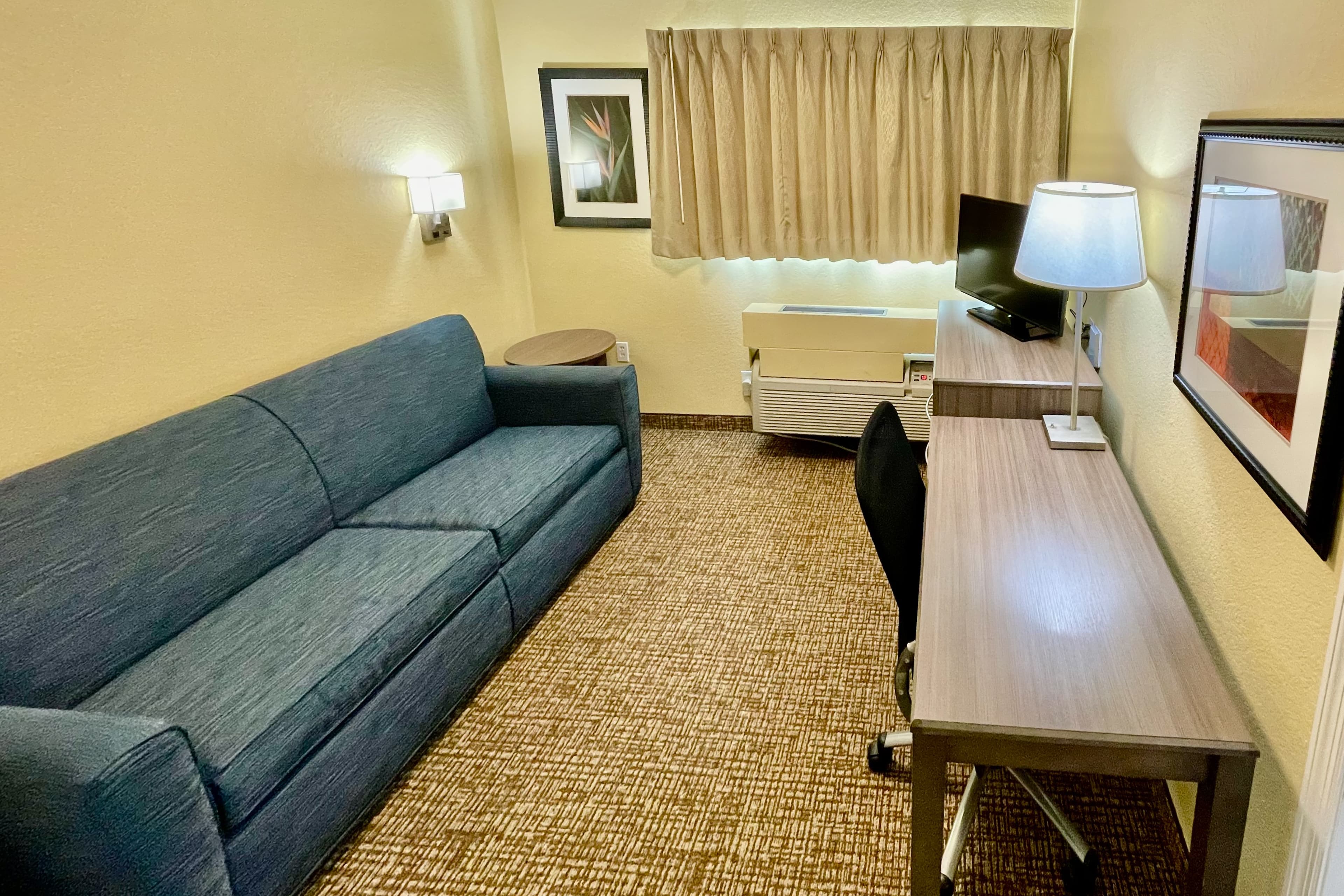Suburban Studios Fort Myers Cape Coral — 15