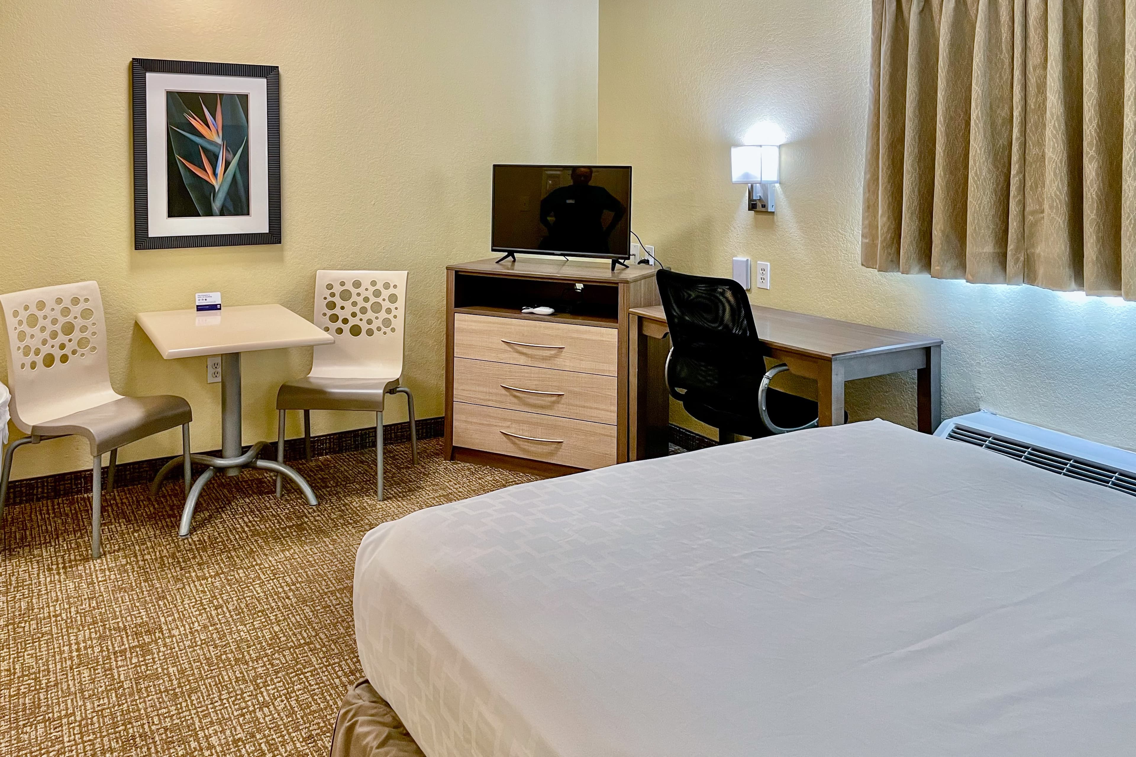 Suburban Studios Fort Myers Cape Coral — 55
