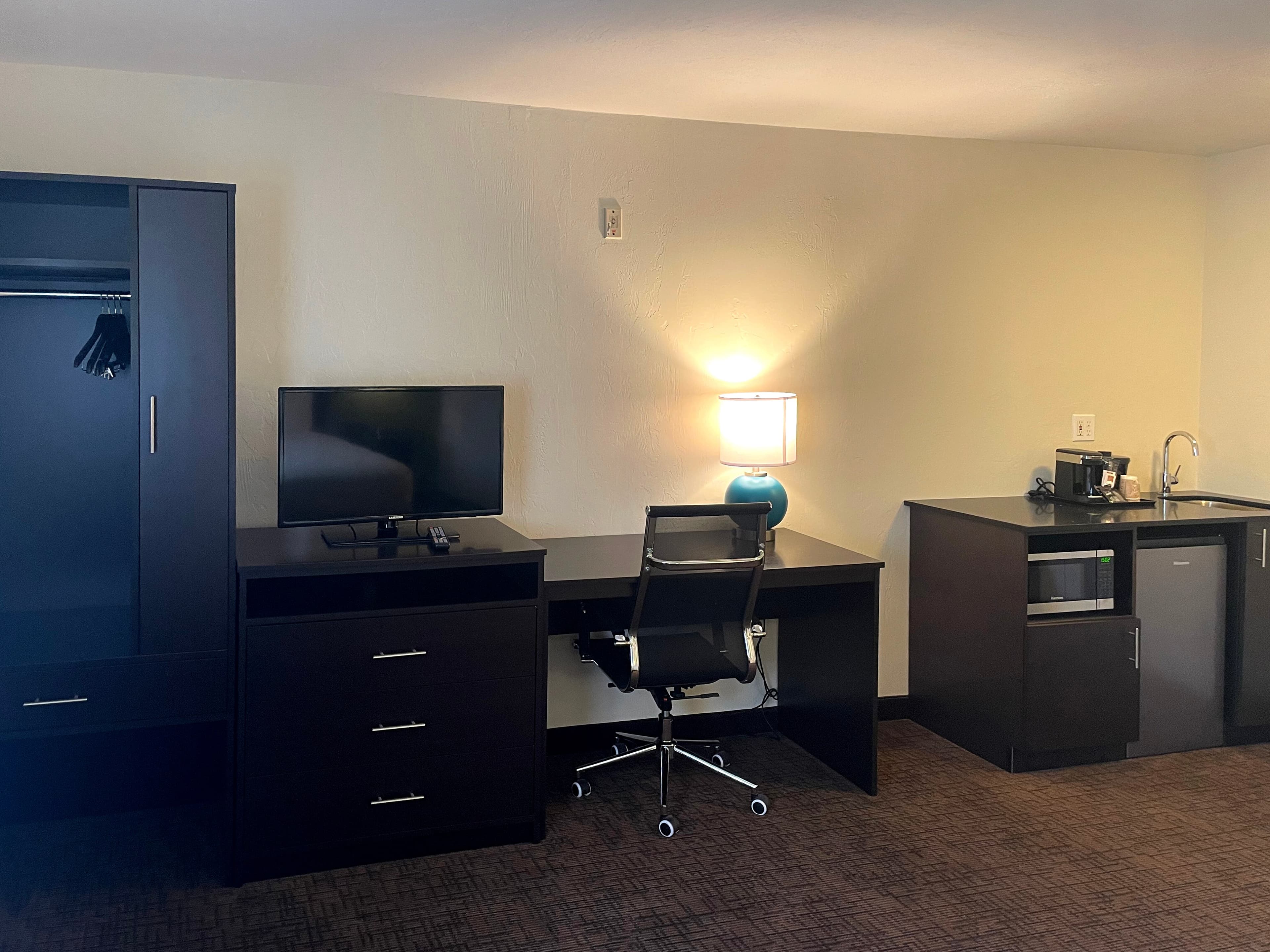 Suburban Studios Melbourne Airport — 10