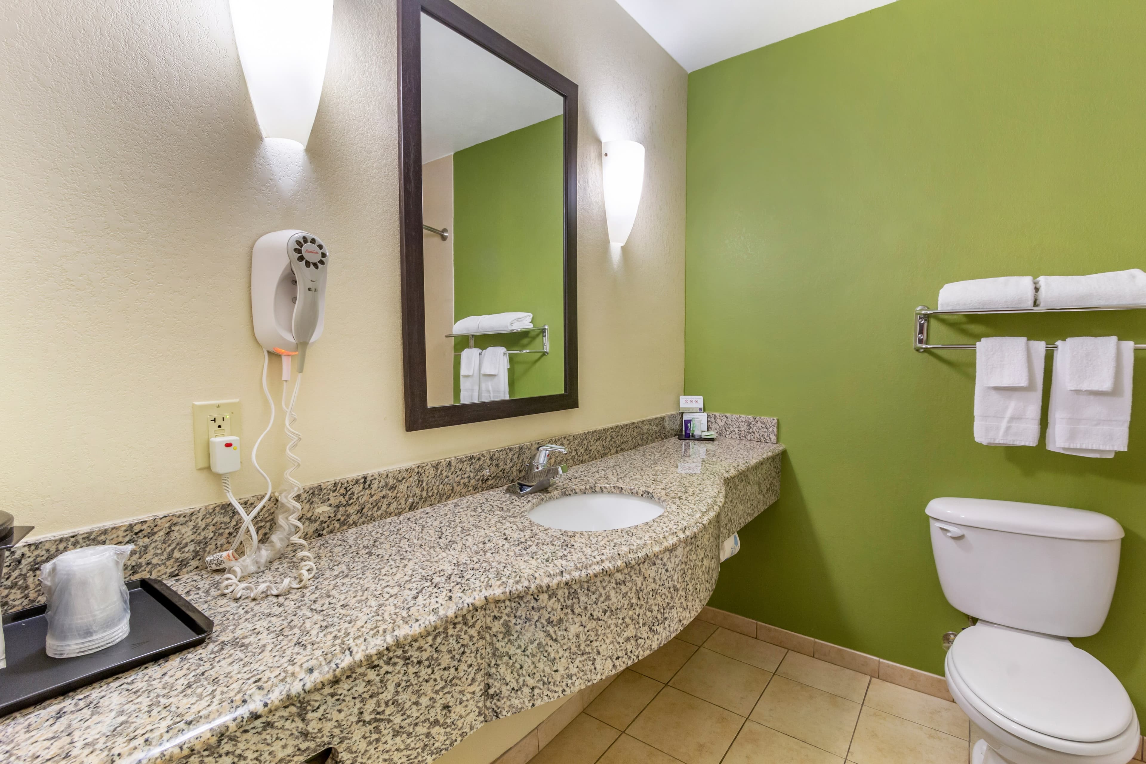 Sleep Inn & Suites Jacksonville West — 19