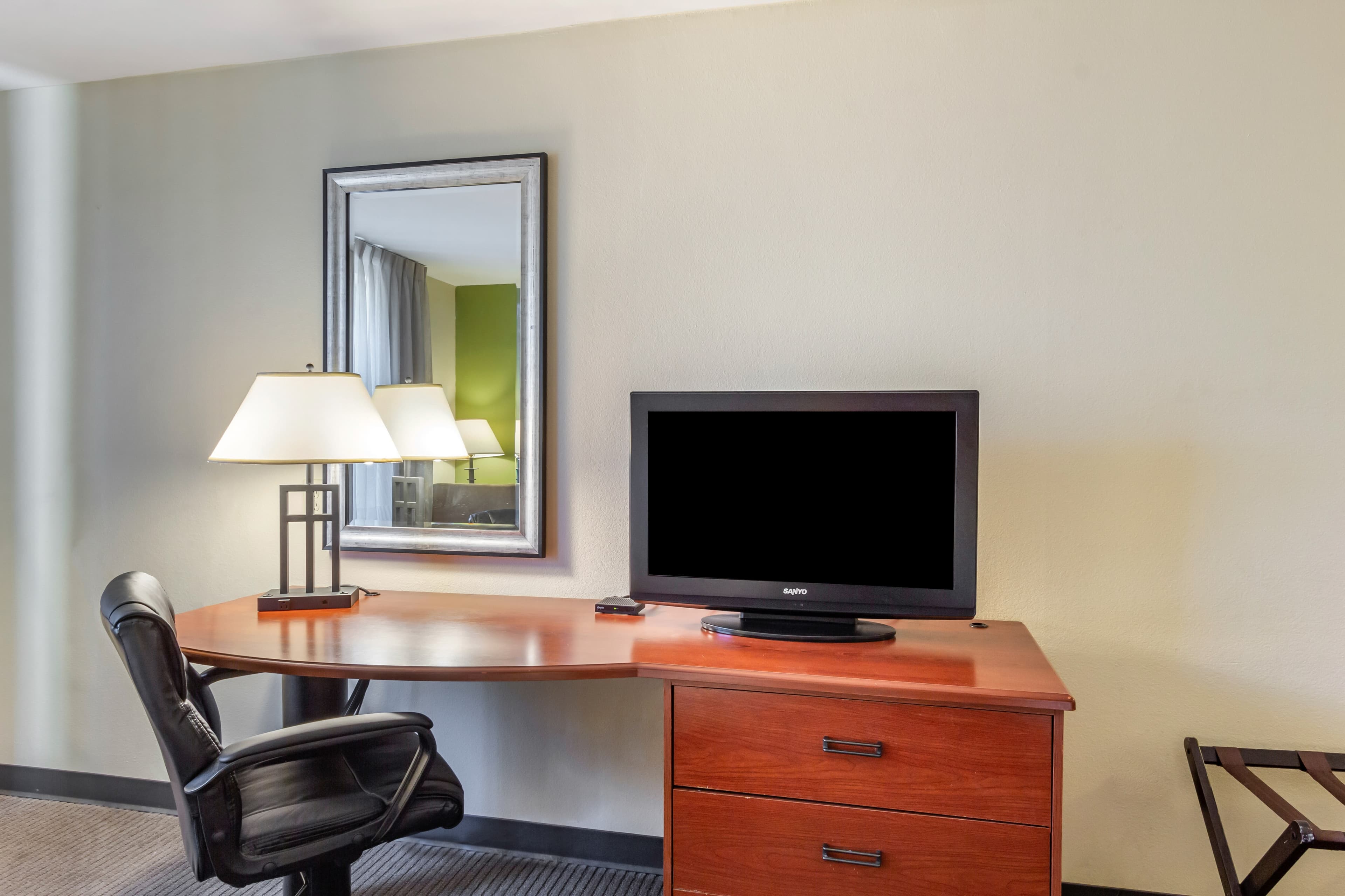 Sleep Inn & Suites Jacksonville West - Image 5