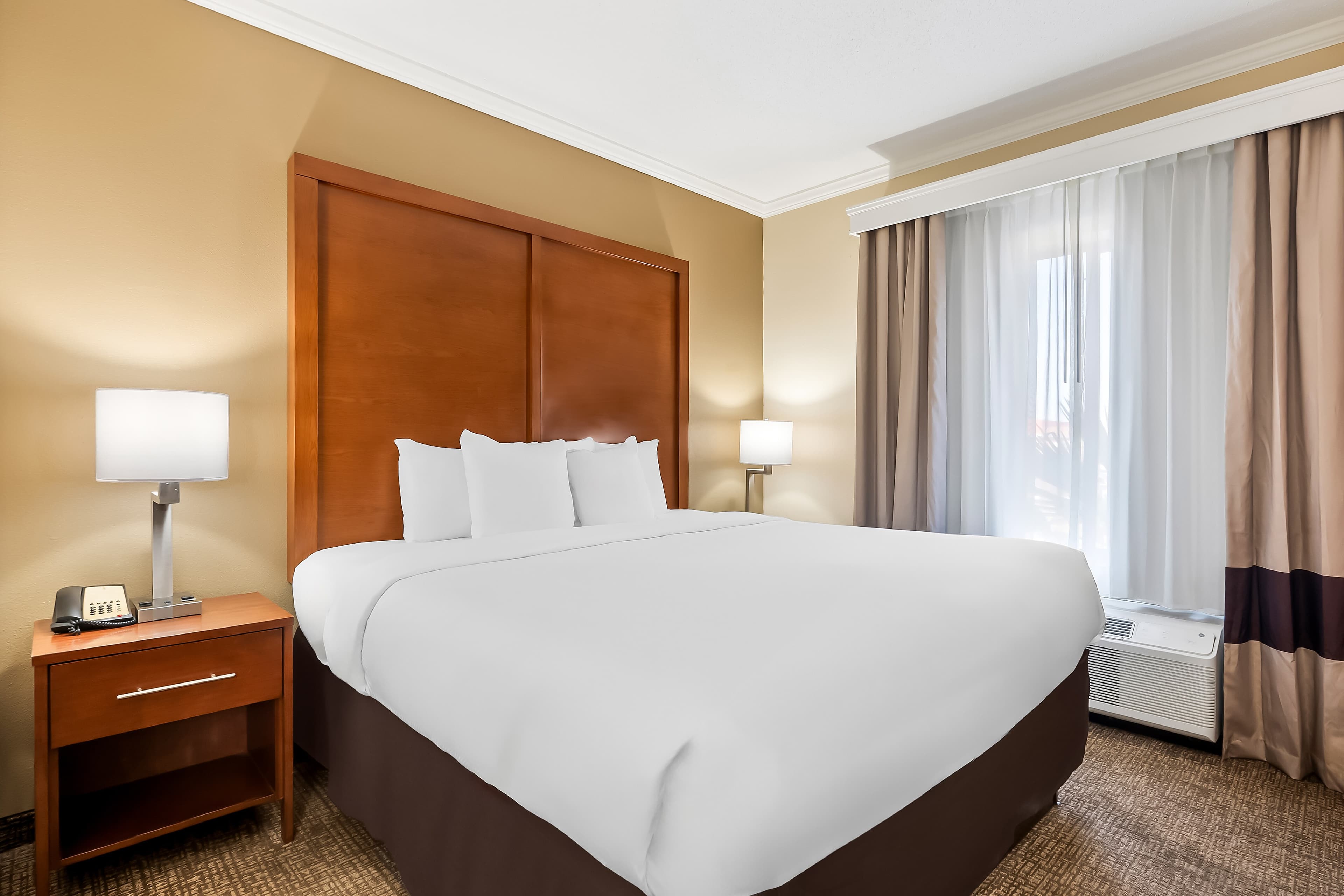 Comfort Suites Panama City near Tyndall AFB — 9