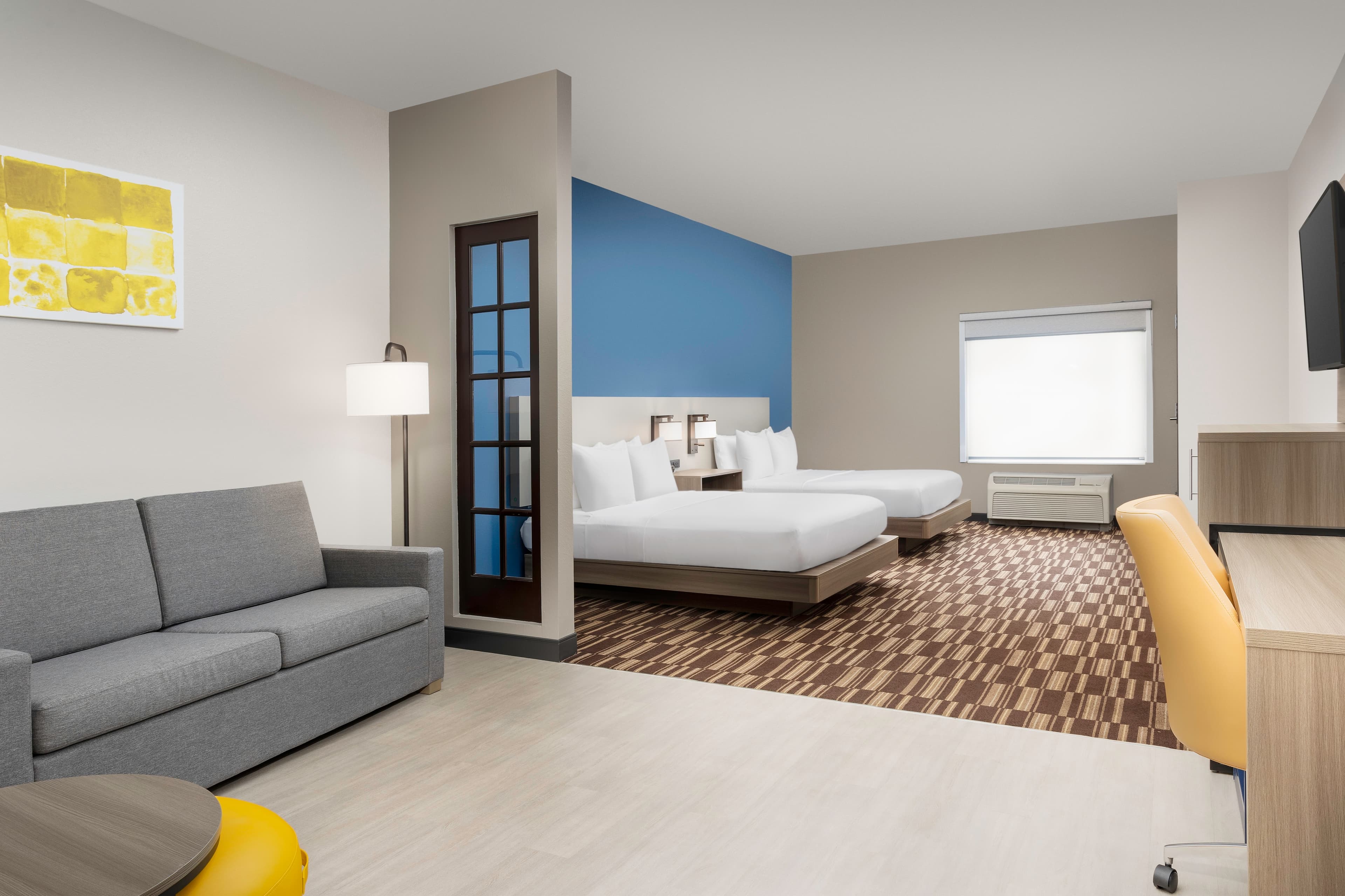 Comfort Suites Lake City - Image 4