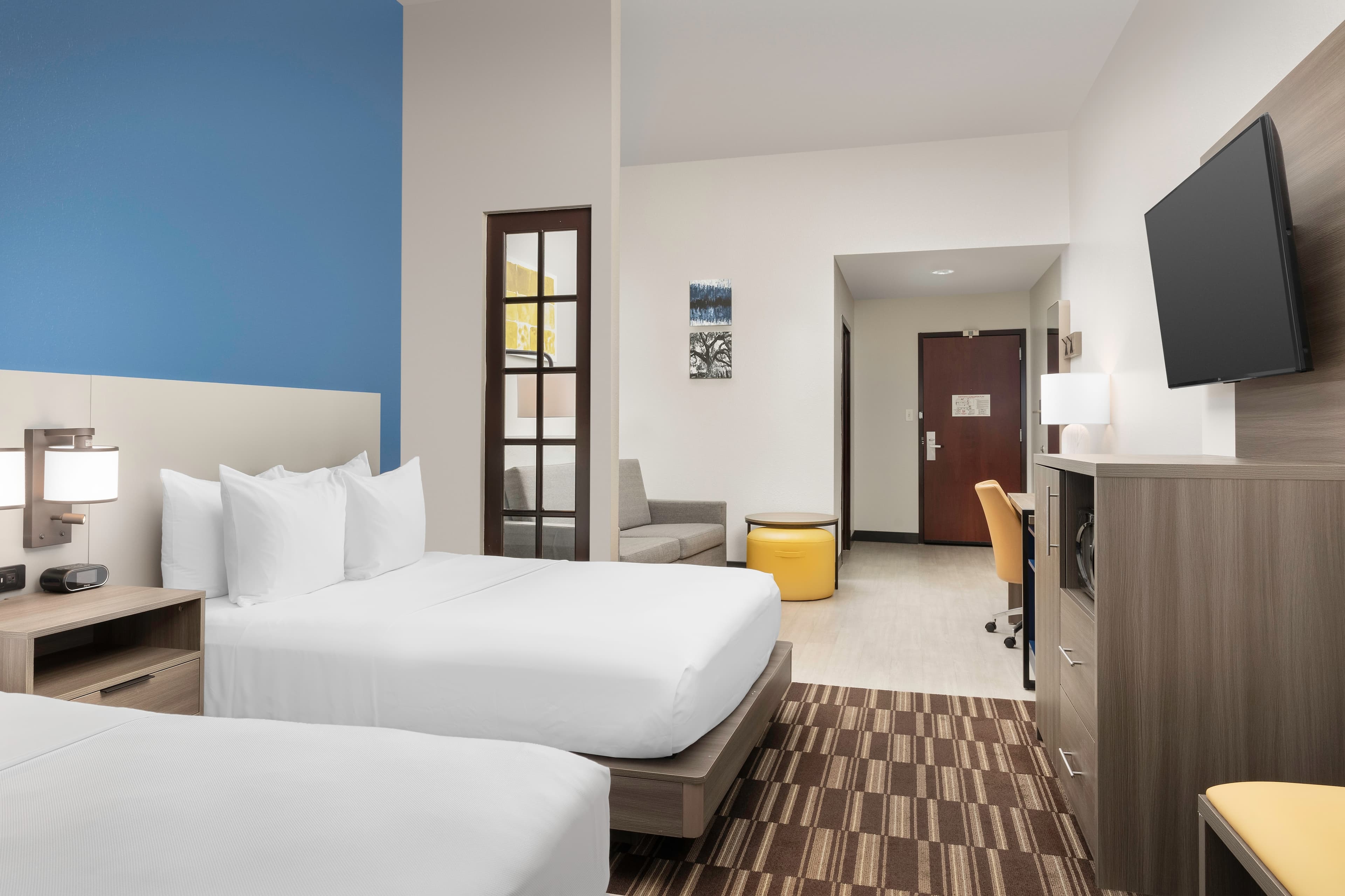 Comfort Suites Lake City — 13