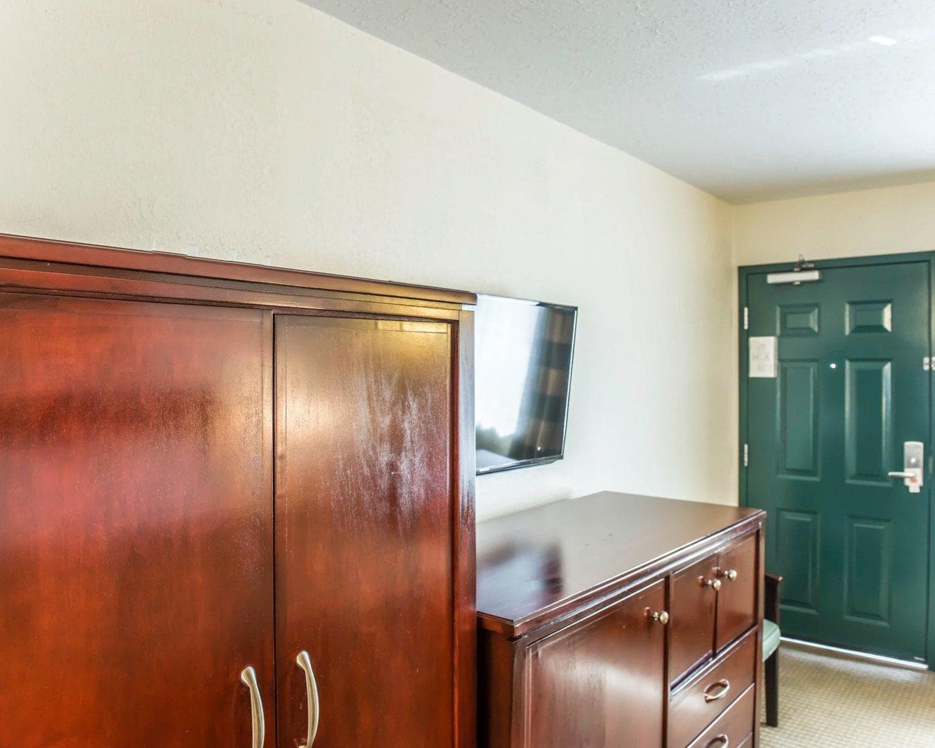 Econo Lodge Monticello — 12
