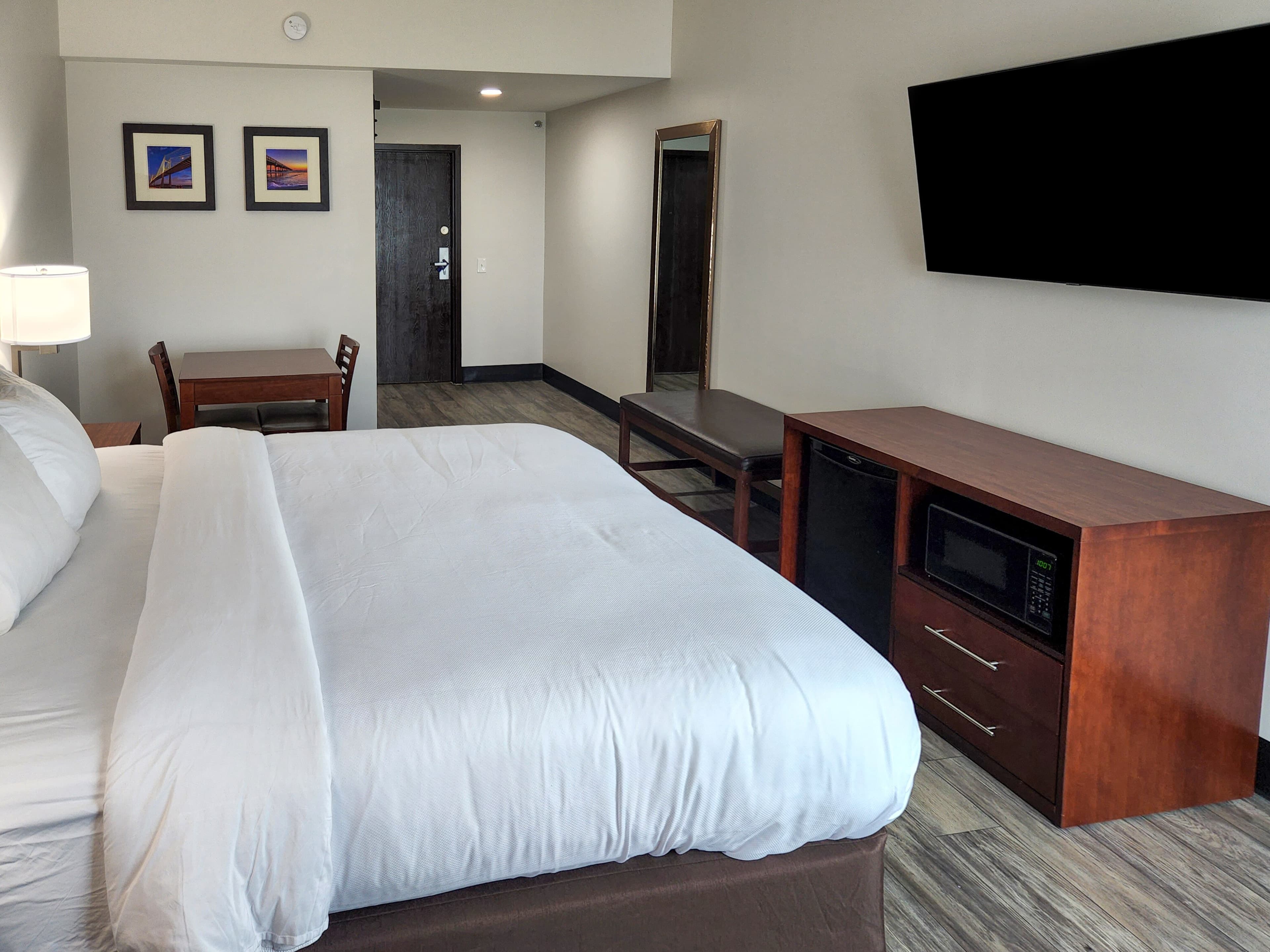 Comfort Suites Baymeadows Near Butler Blvd - Image 3