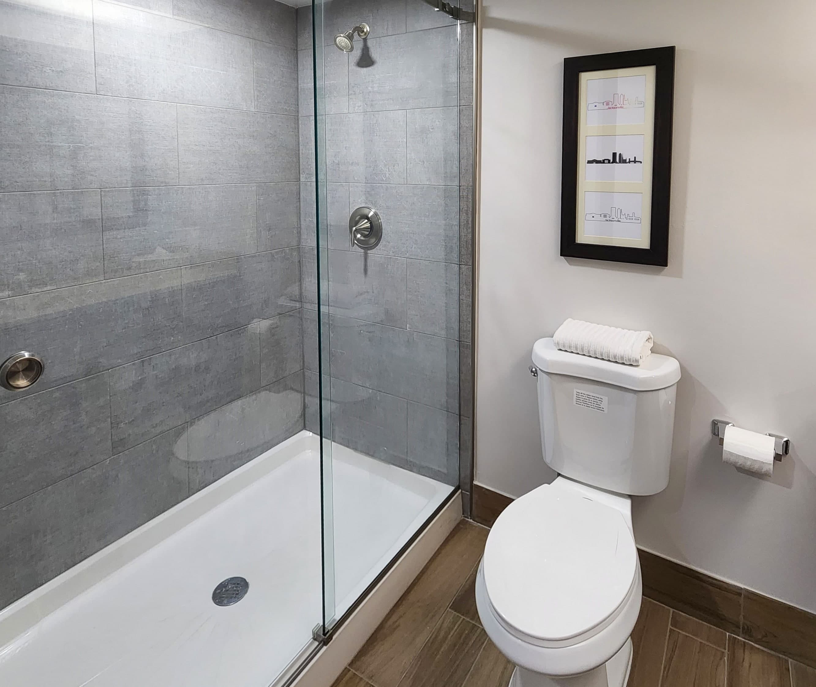 Comfort Suites Baymeadows Near Butler Blvd — 7