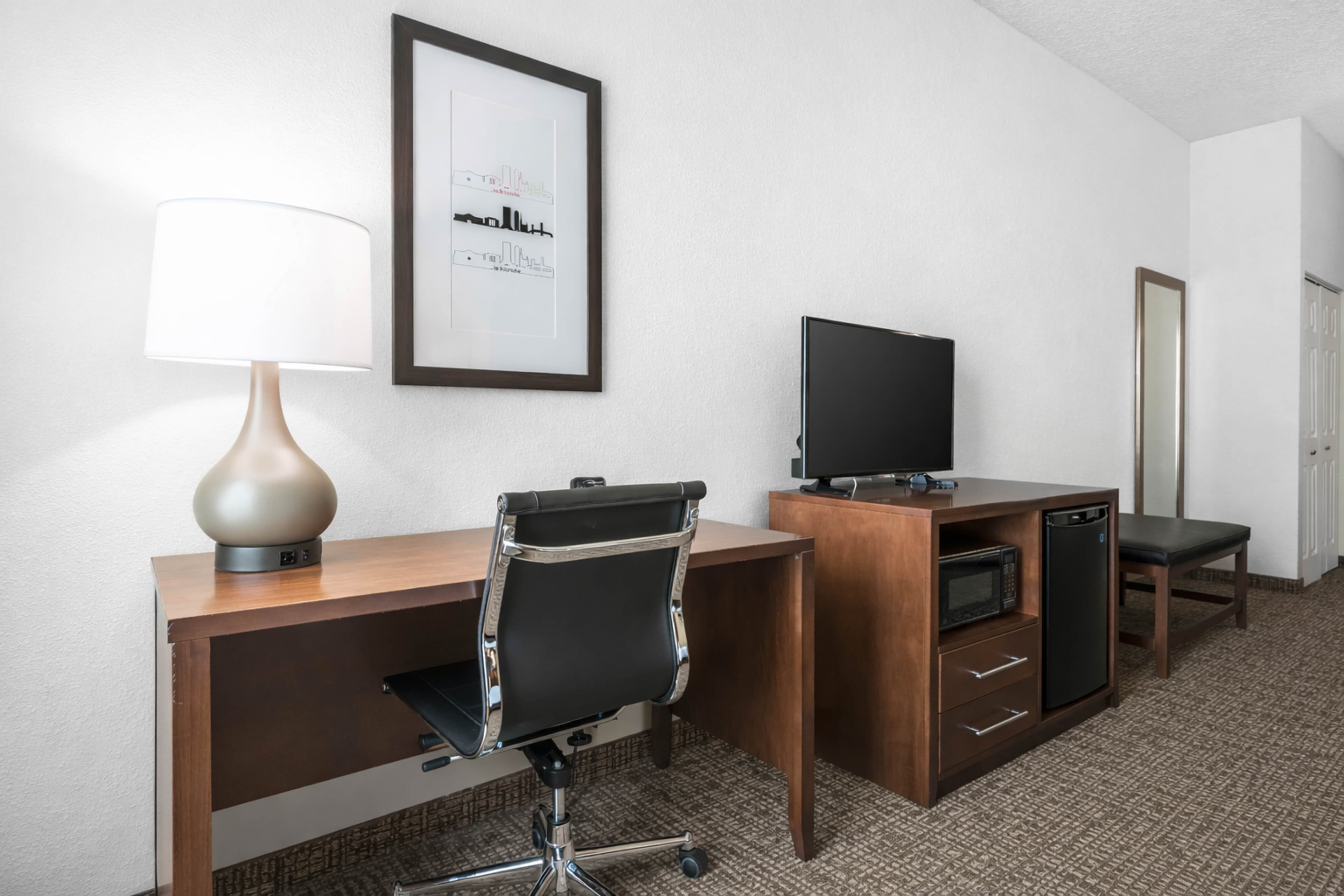 Comfort Suites Baymeadows Near Butler Blvd — 20