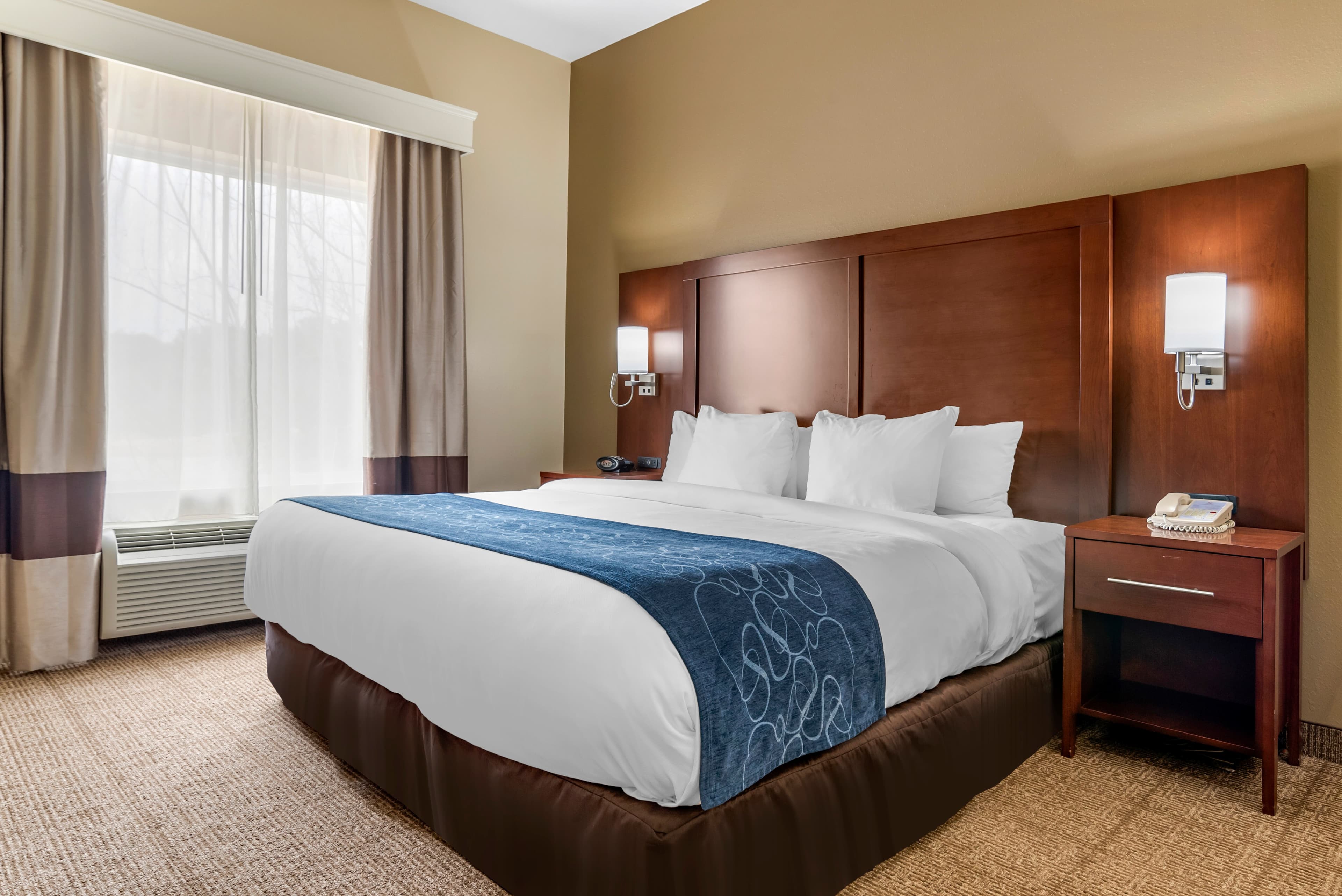 Comfort Suites Niceville Near Eglin Air Force Base - Image 2