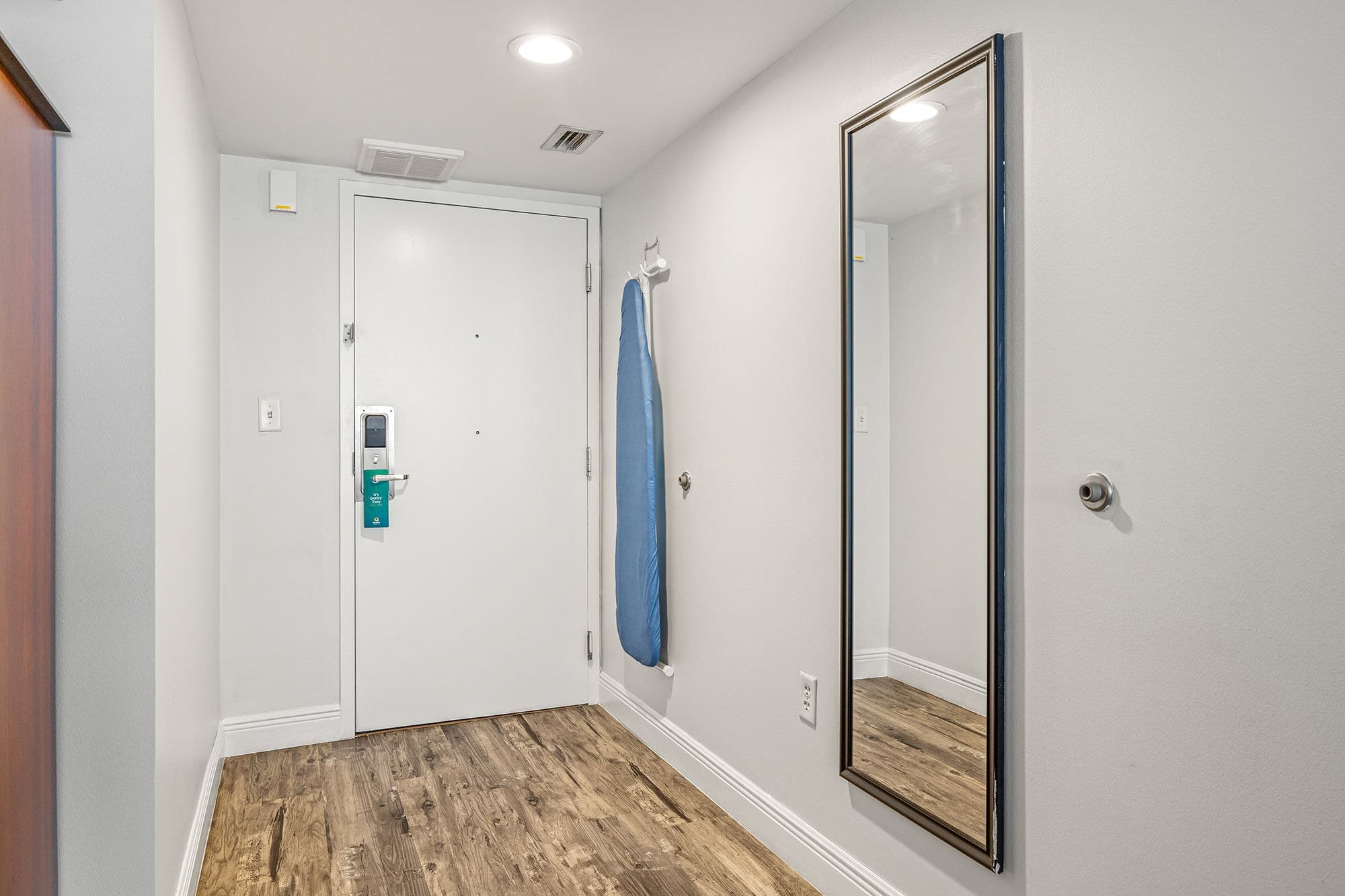 Quality Inn & Suites Tampa near Fairgrounds and Casino — 15