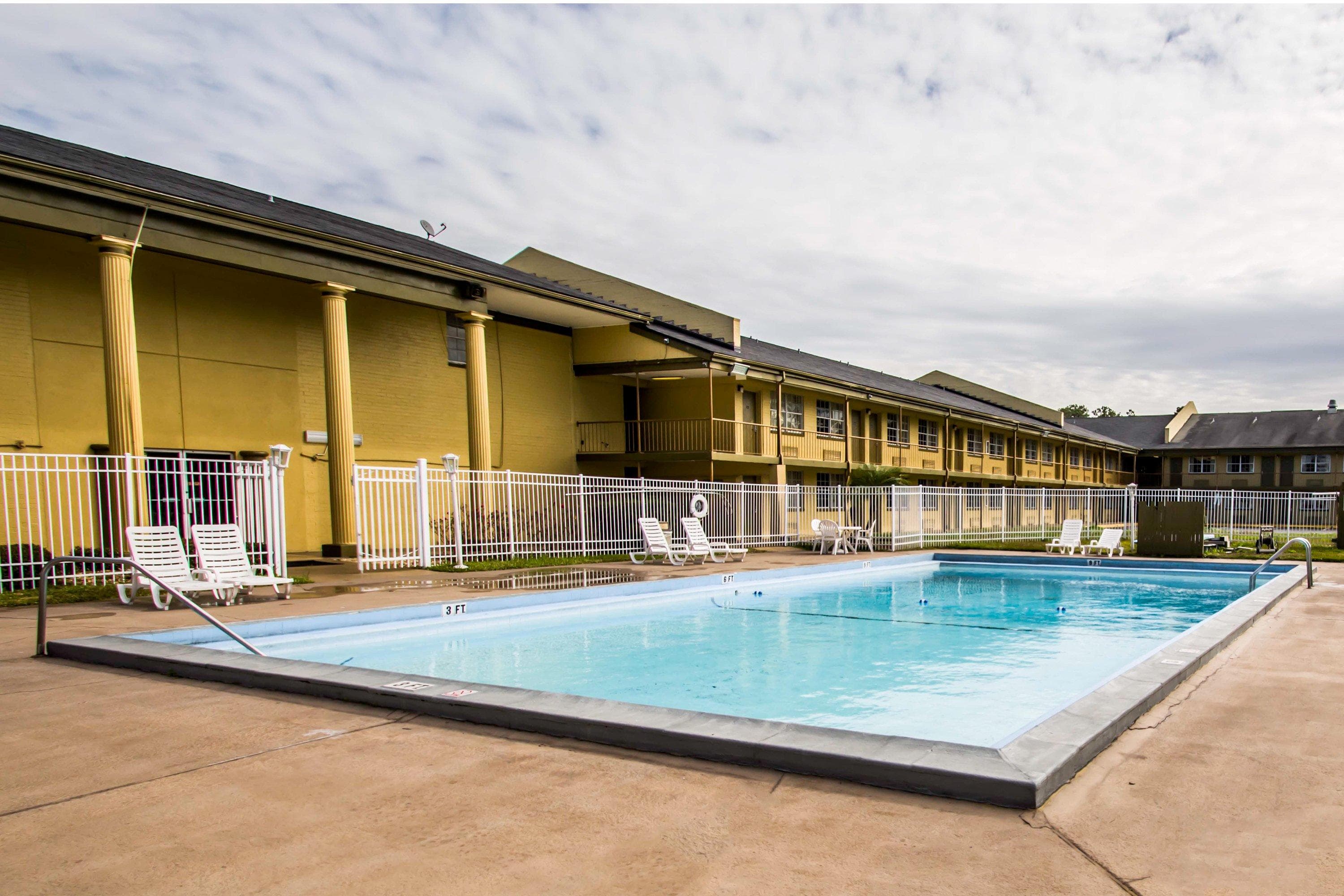 Econo Lodge Jacksonville South - Image 1