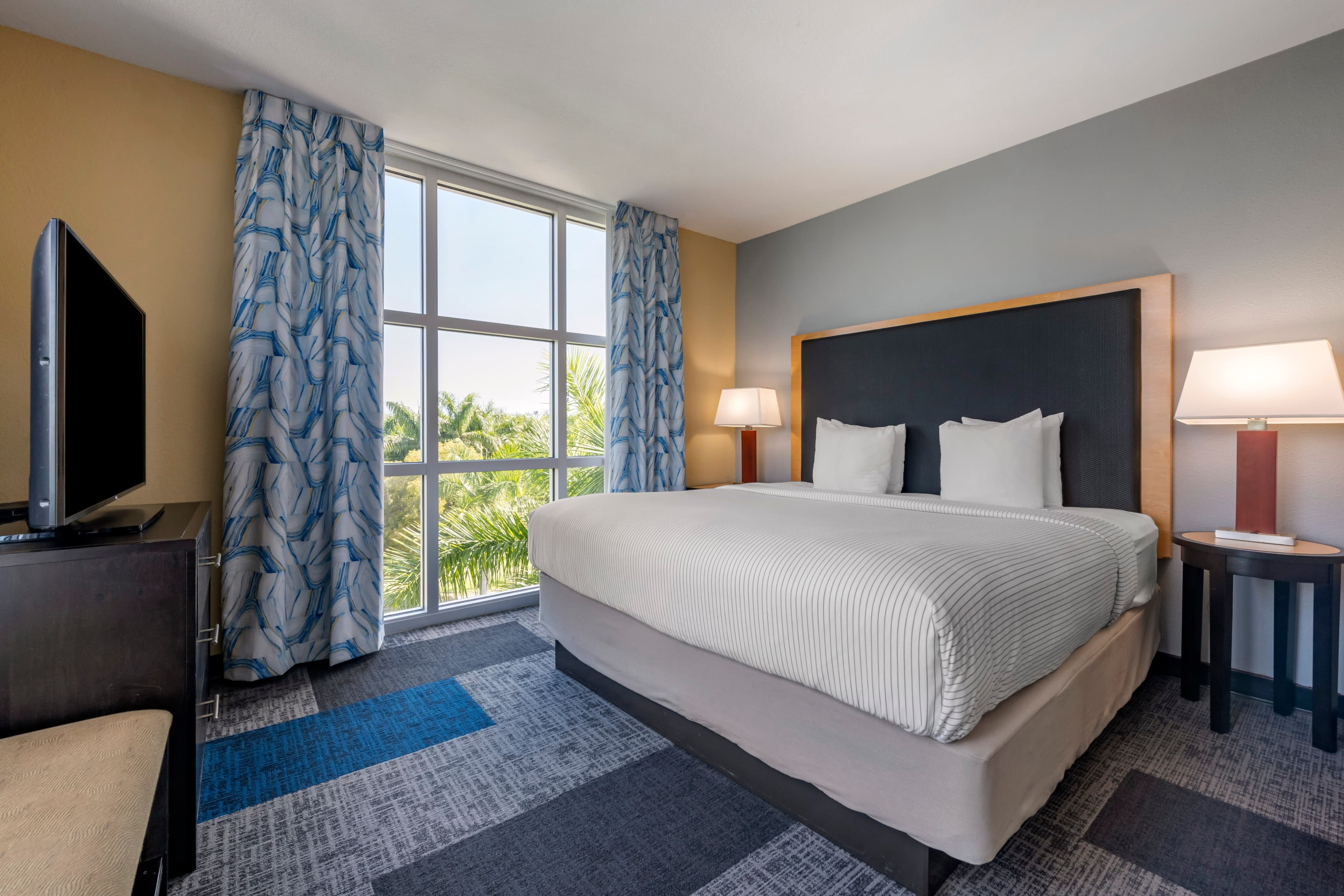 Cambria Hotel Ft. Lauderdale, Airport South & Cruise Port - Image 2