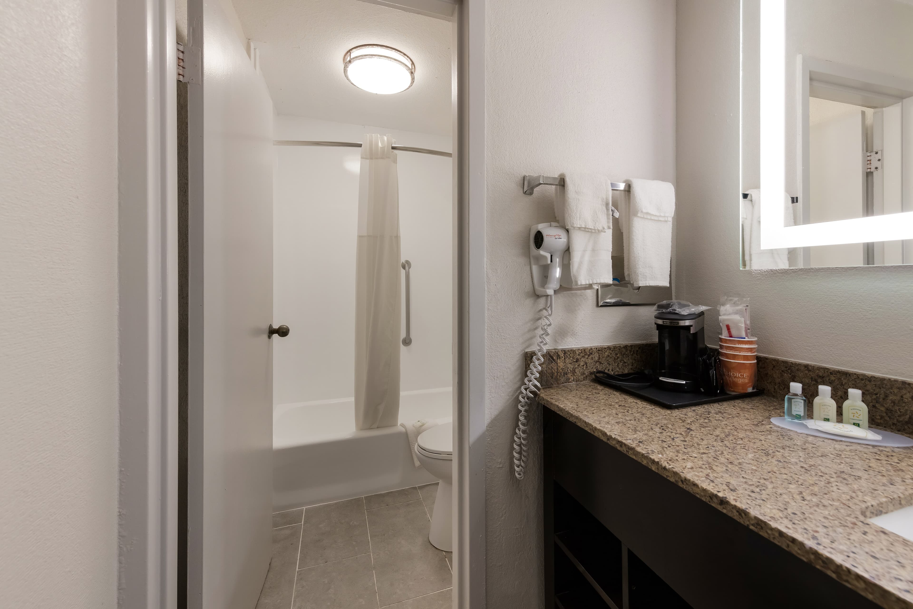 Quality Inn Orange Park Jacksonville — 10