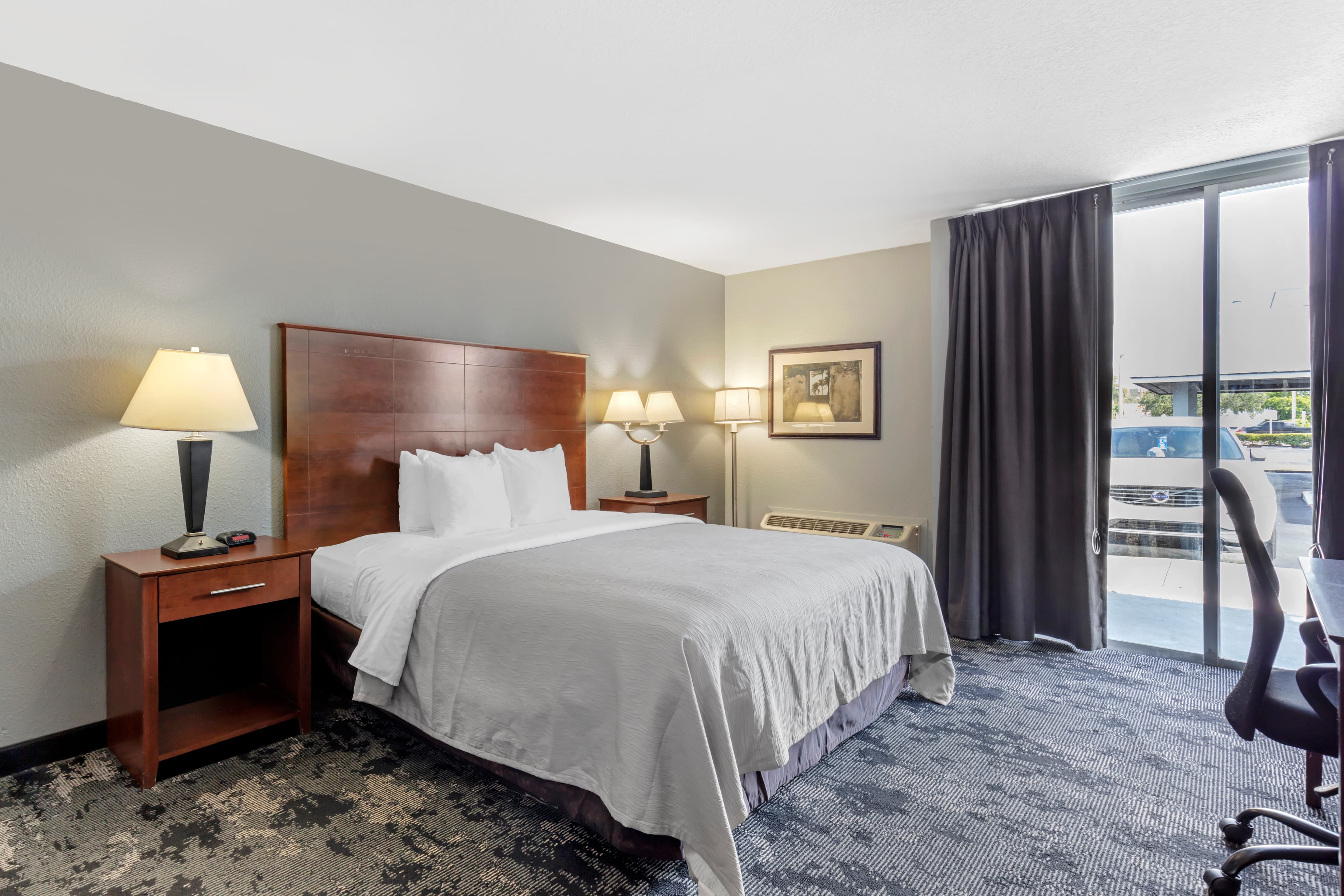 Quality Inn Downtown Stuart — 7