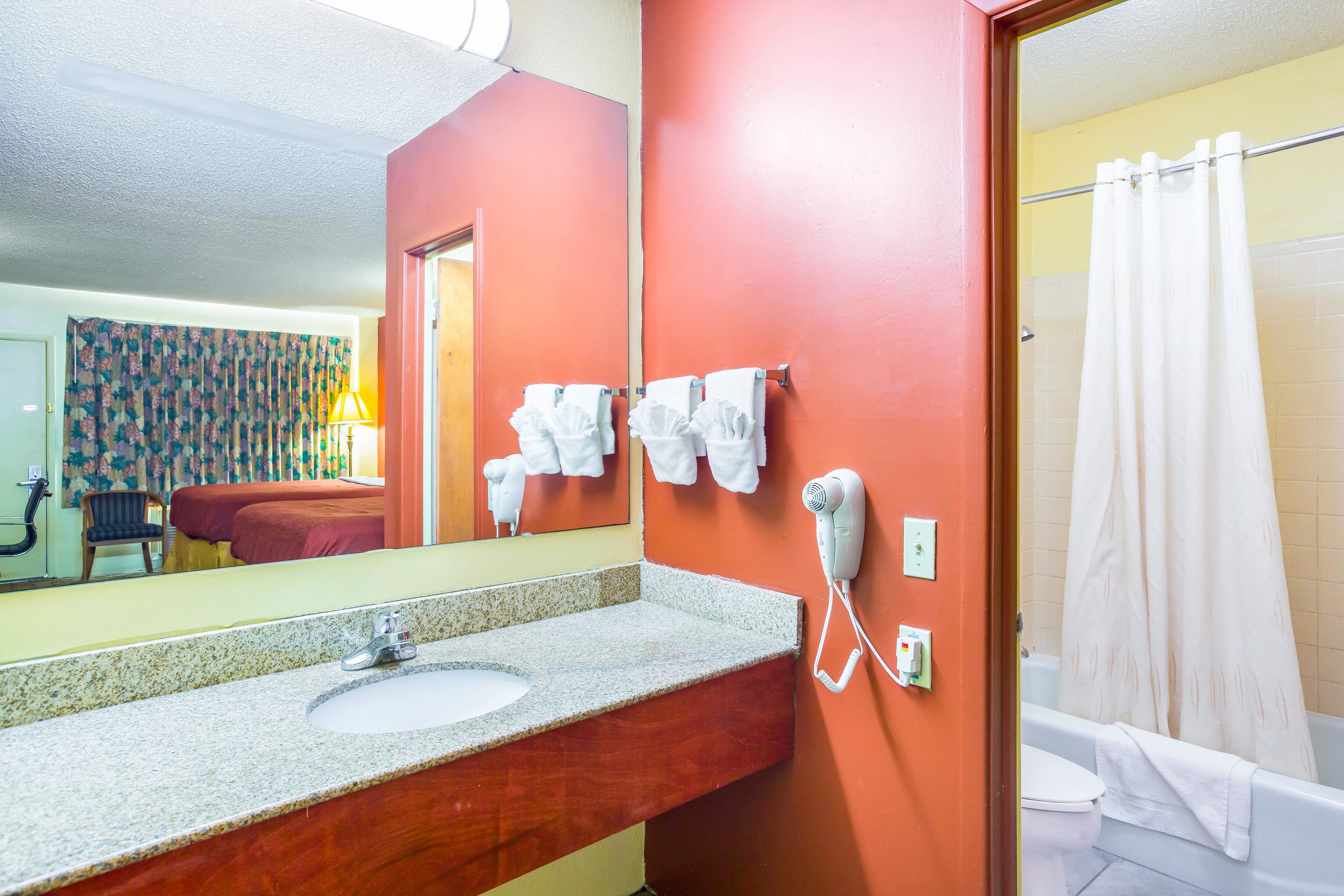 Rodeway Inn Bonifay — 17