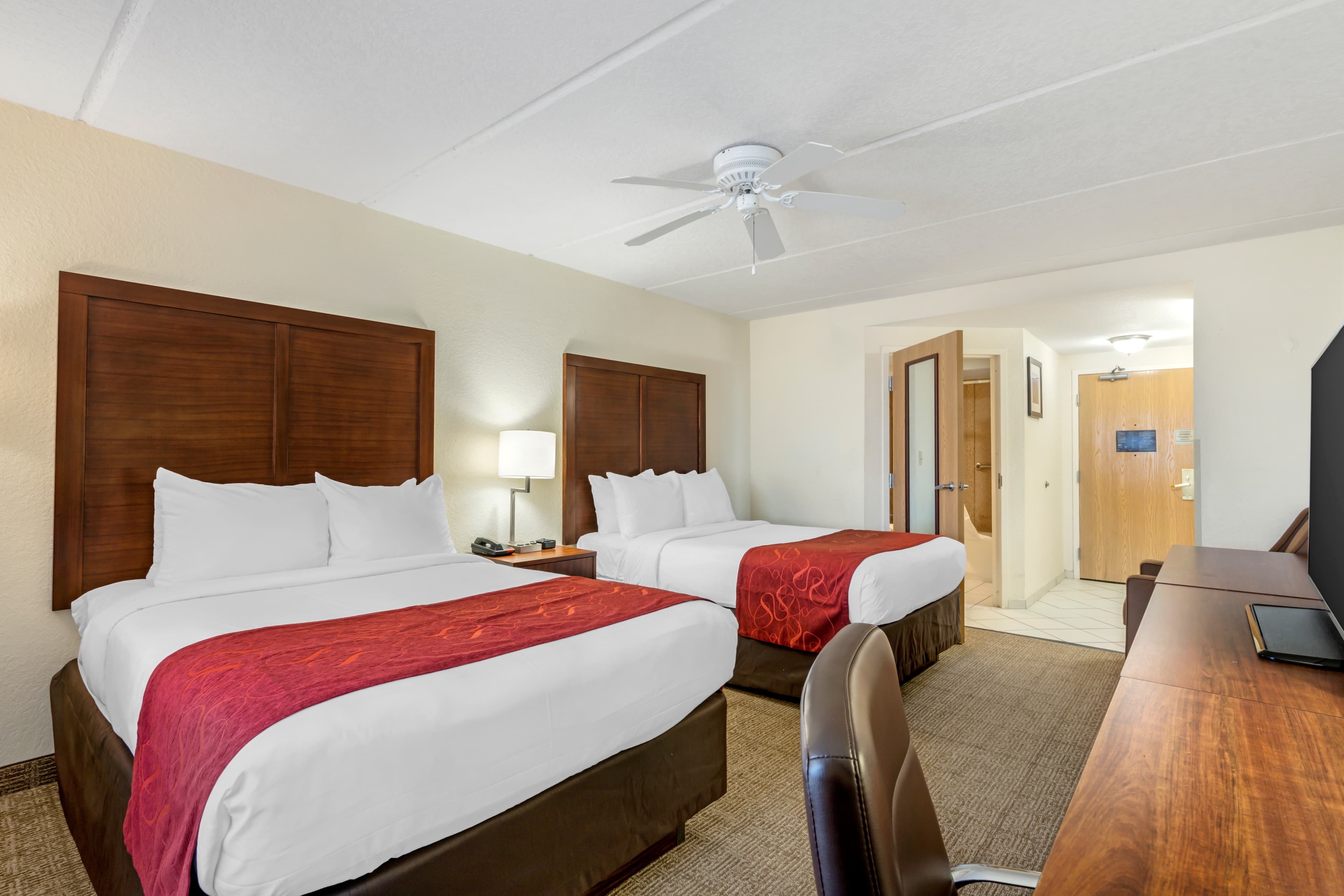 Comfort Inn Kissimmee-Lake Buena Vista South - Image 2