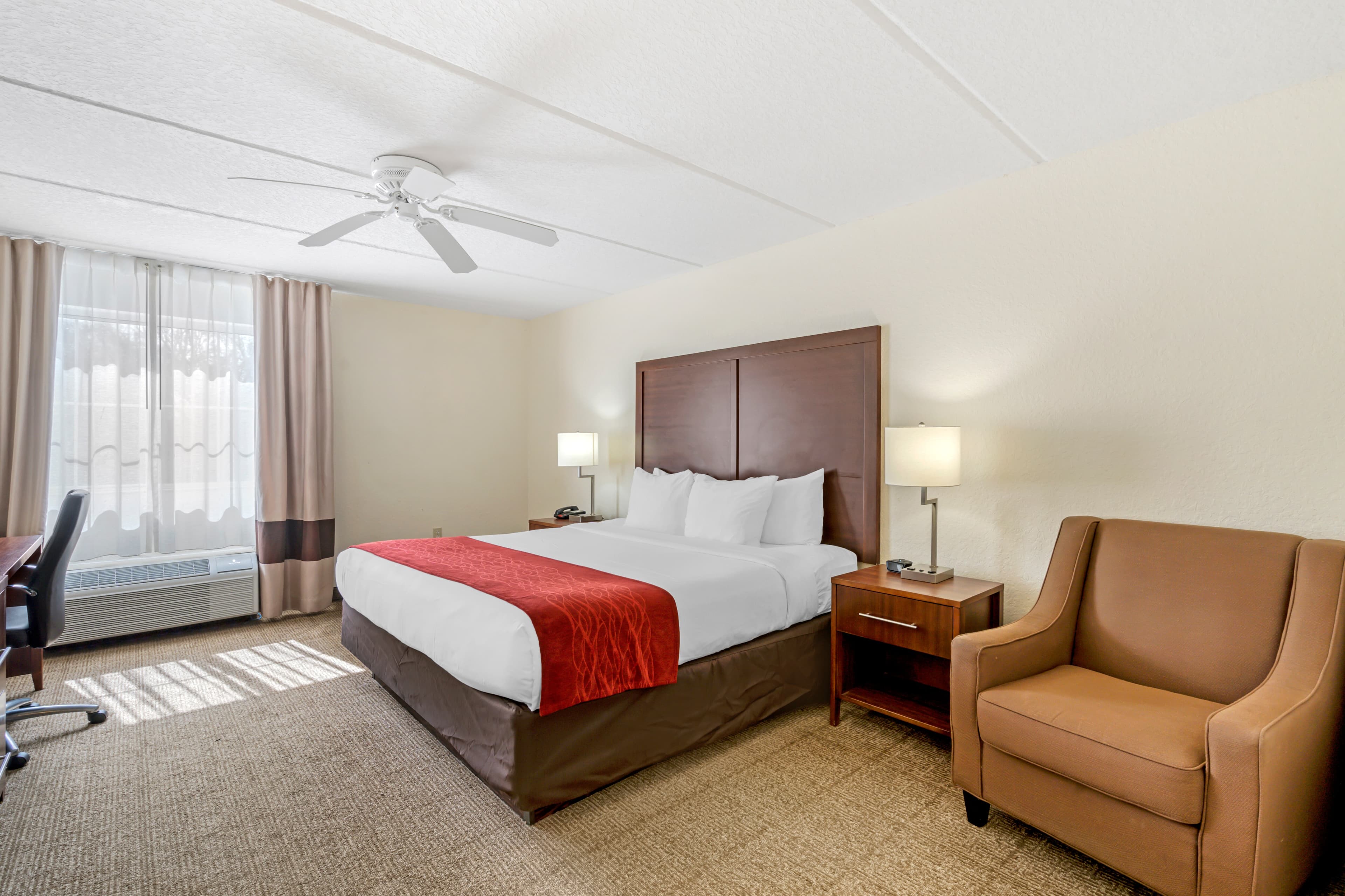 Comfort Inn Kissimmee-Lake Buena Vista South — 8
