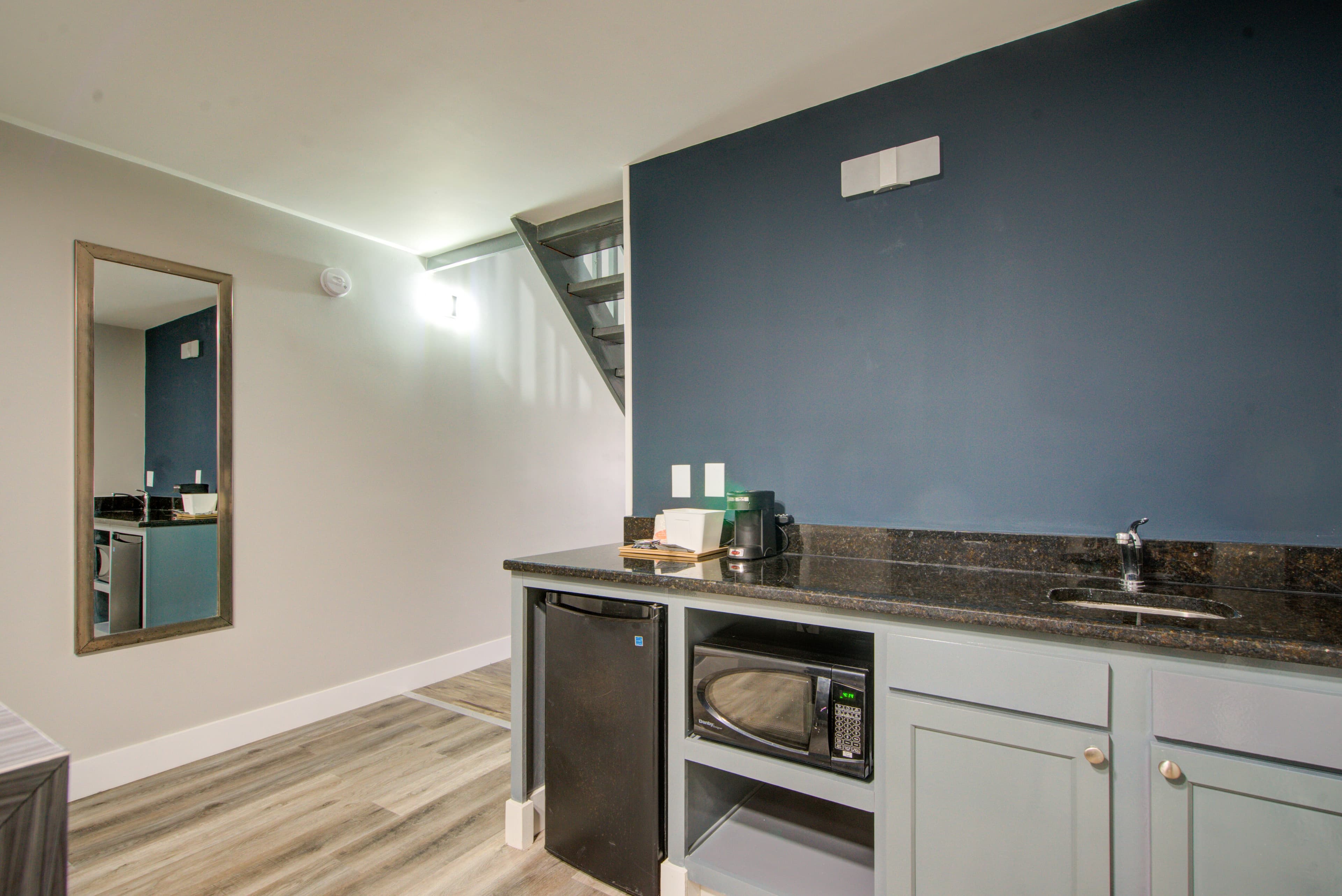 Clarion Pointe Tampa-Brandon Near Fairgrounds and Casino — 20
