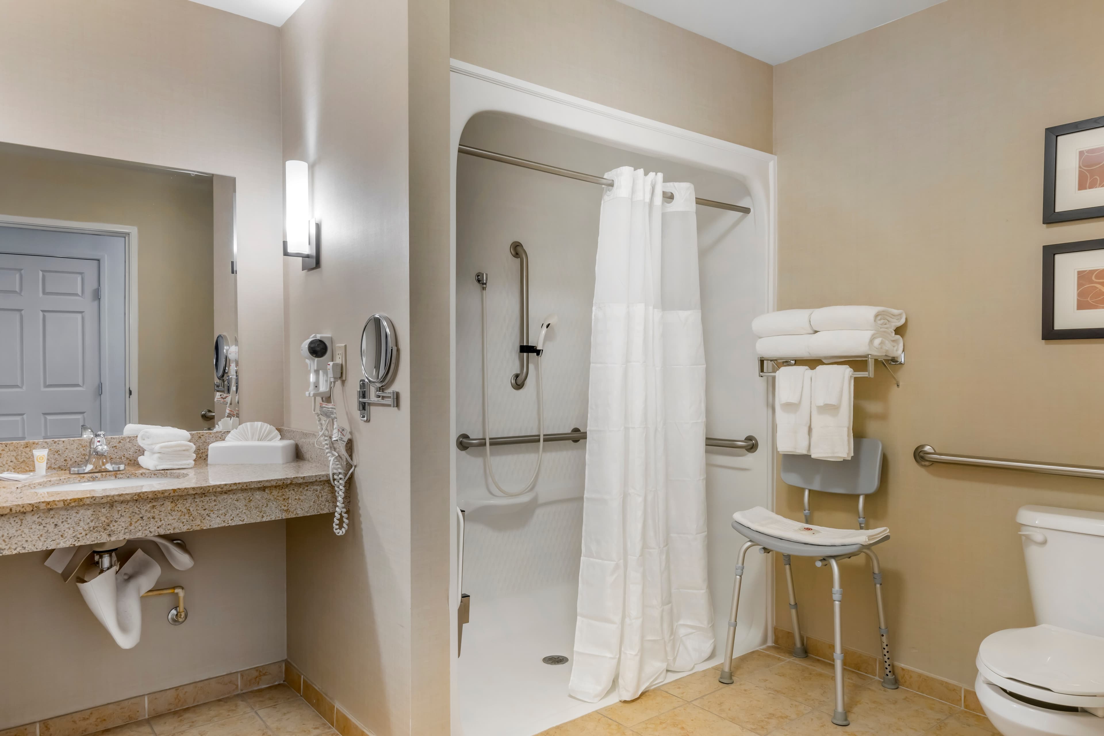 Comfort Suites Sarasota-Siesta Key — 8