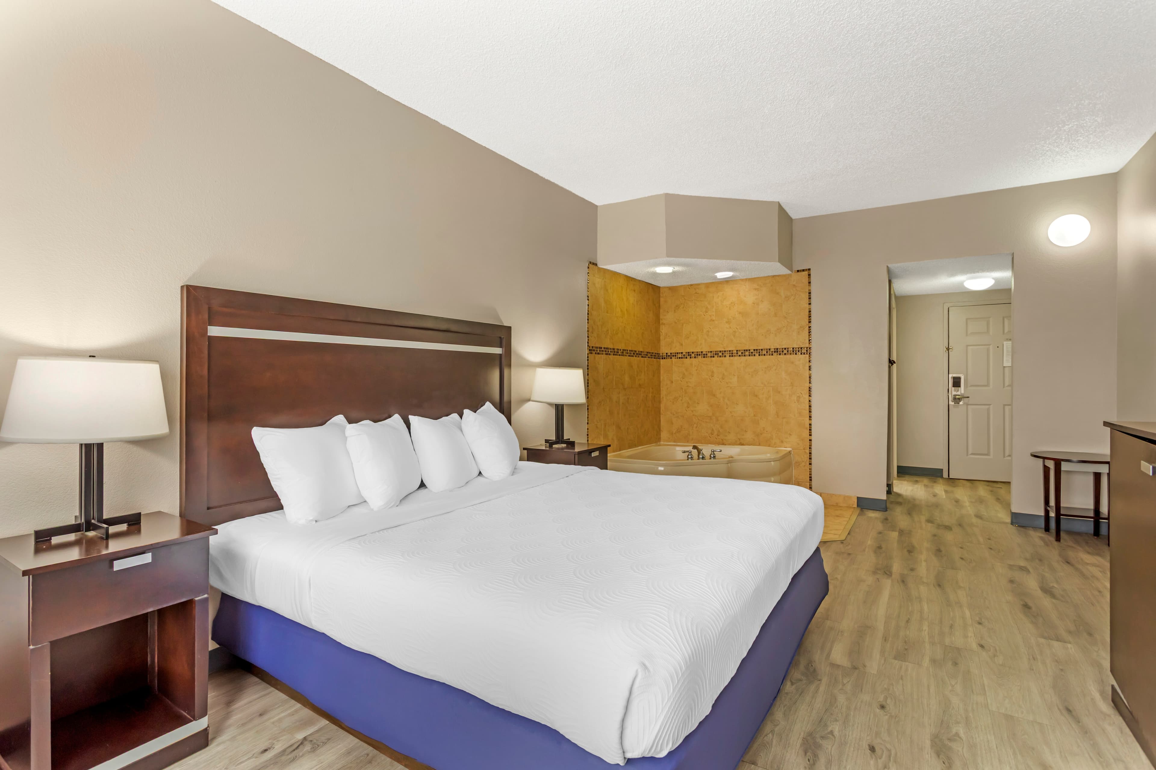 Country Inn & Suites by Radisson, Jacksonville - Orange Park — 7