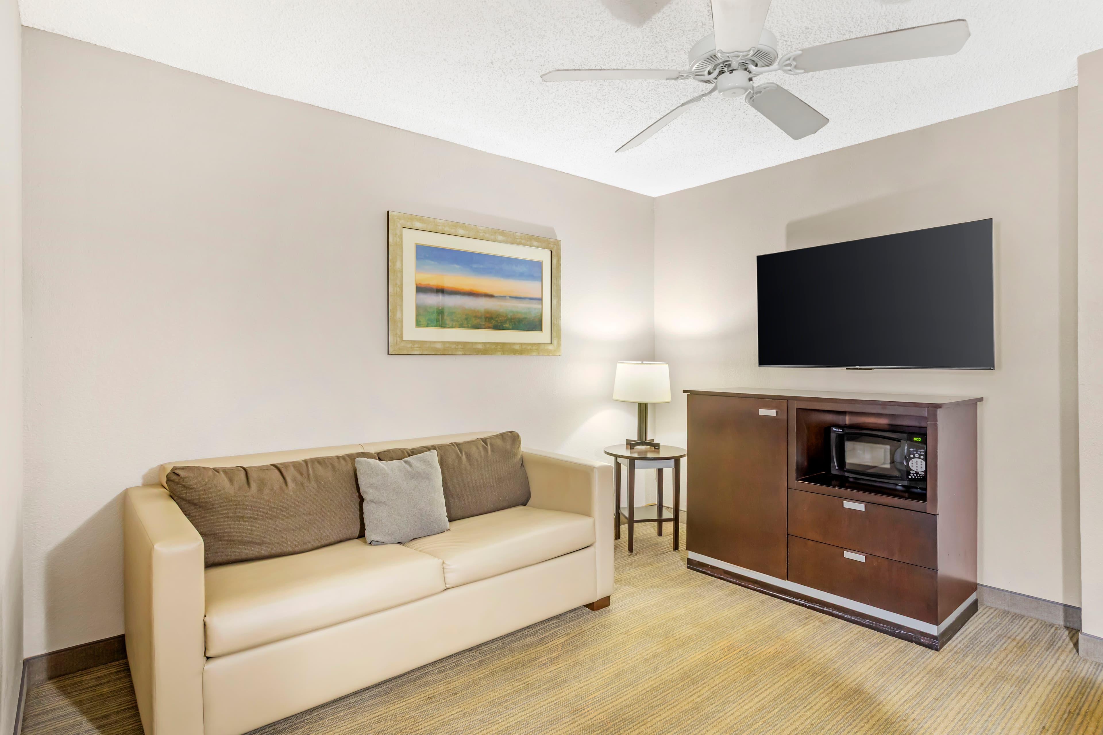 Country Inn & Suites by Radisson, Jacksonville - Orange Park — 4