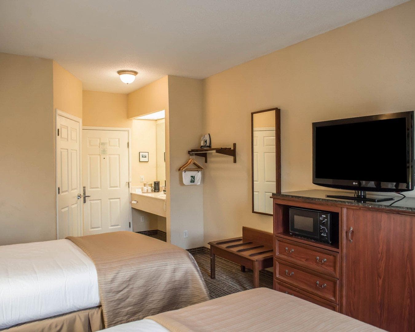 Quality Inn Lake City - Image 5