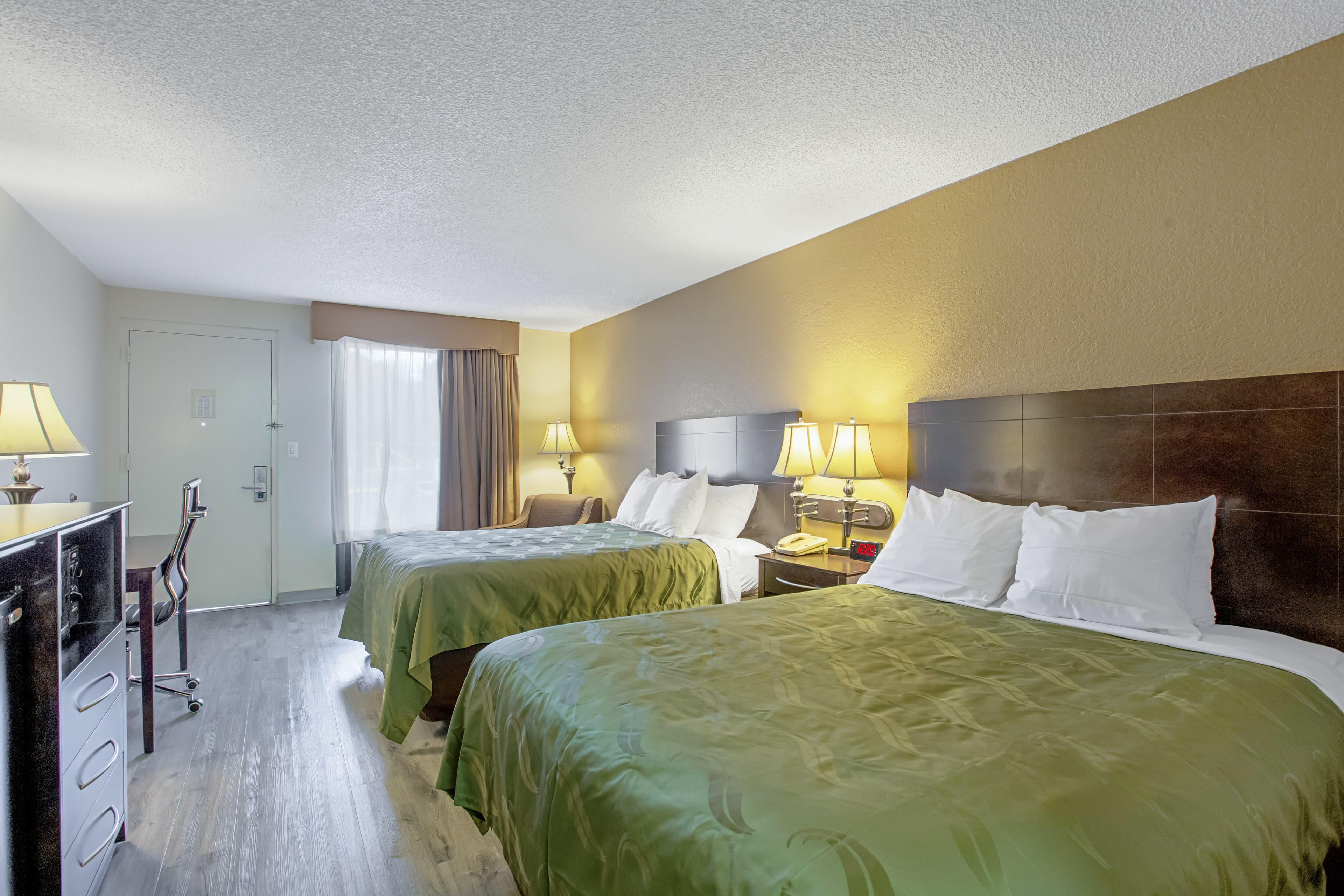 Quality Inn & Suites Live Oak I-10 Exit 283 — 9