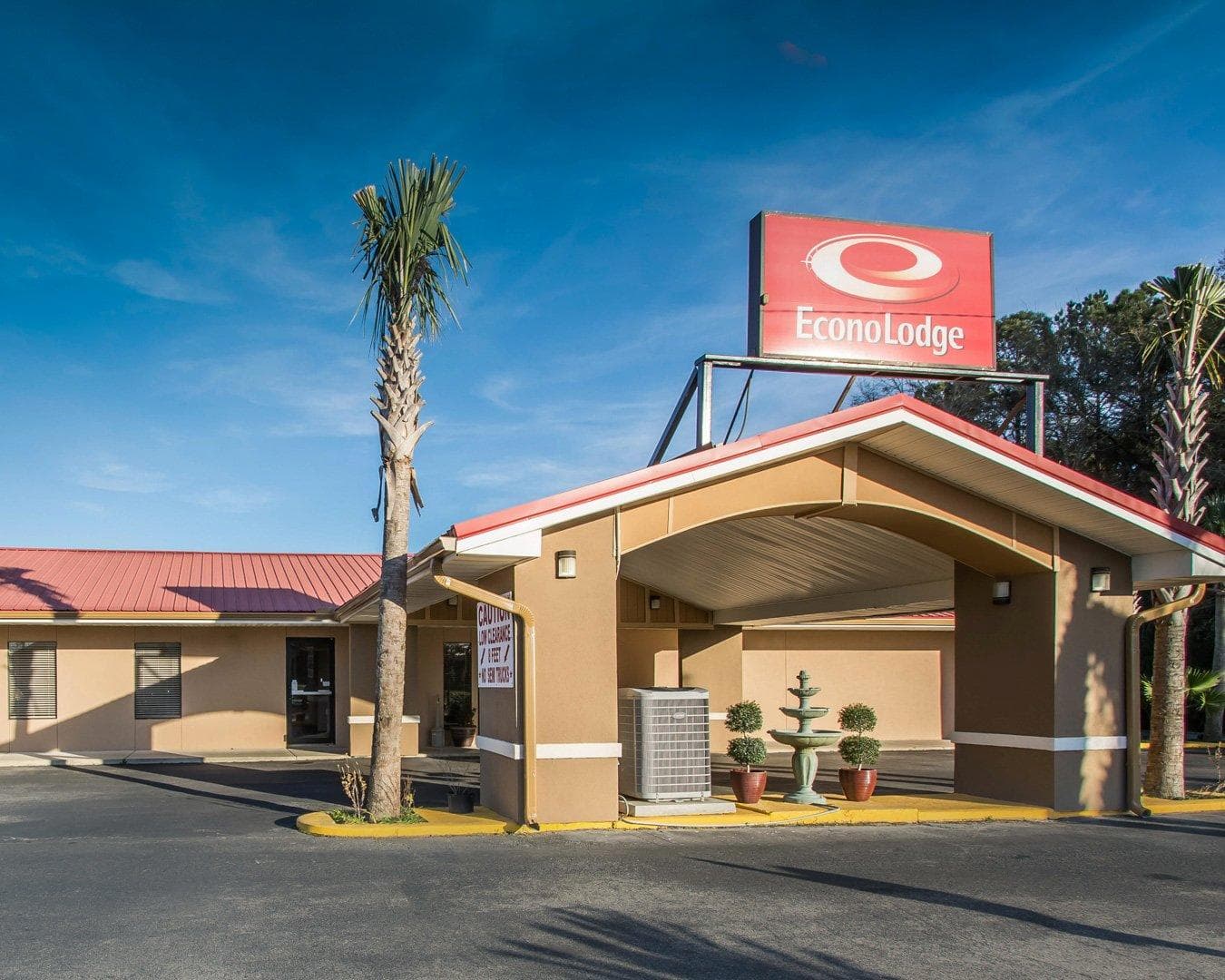 Econo Lodge Defuniak Springs I-10 - Image 1