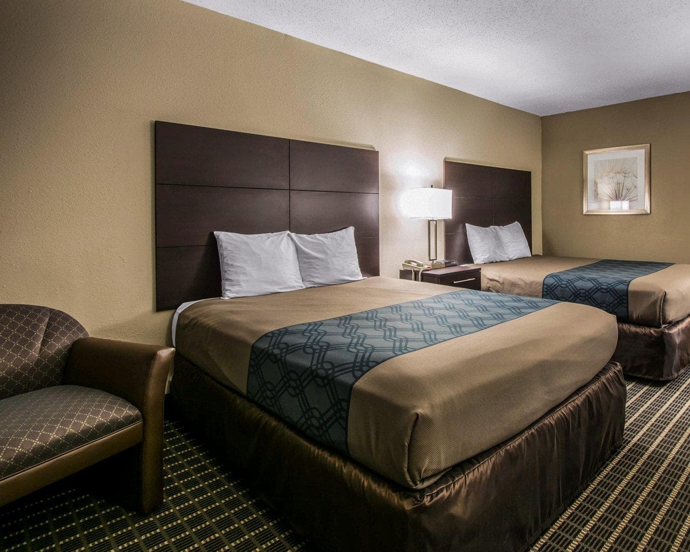 Econo Lodge Defuniak Springs I-10 — 17