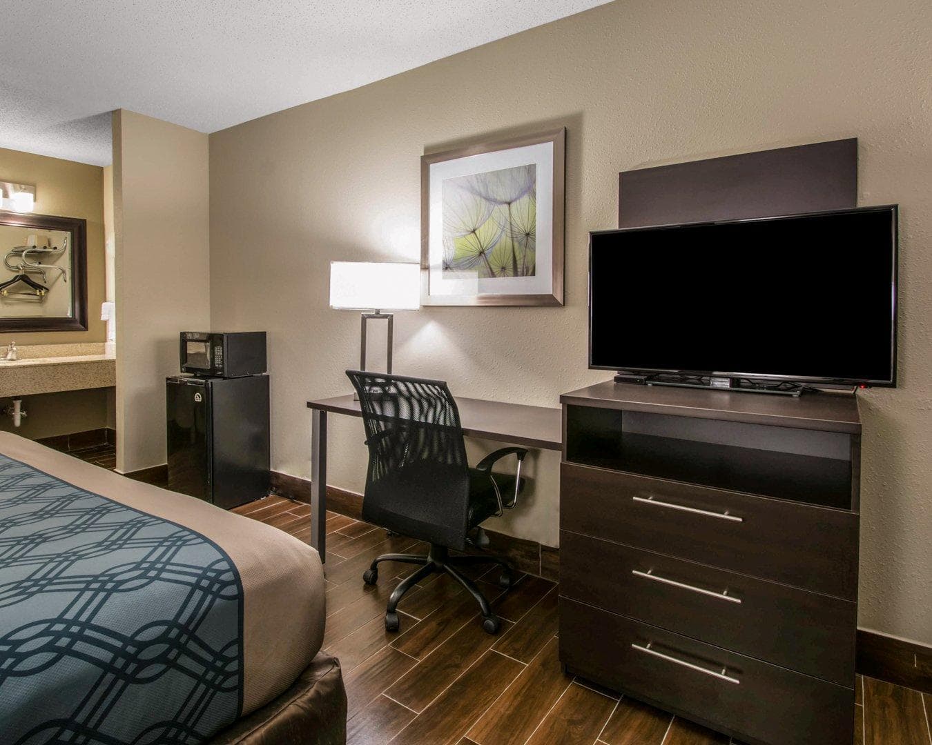 Econo Lodge Defuniak Springs I-10 — 9