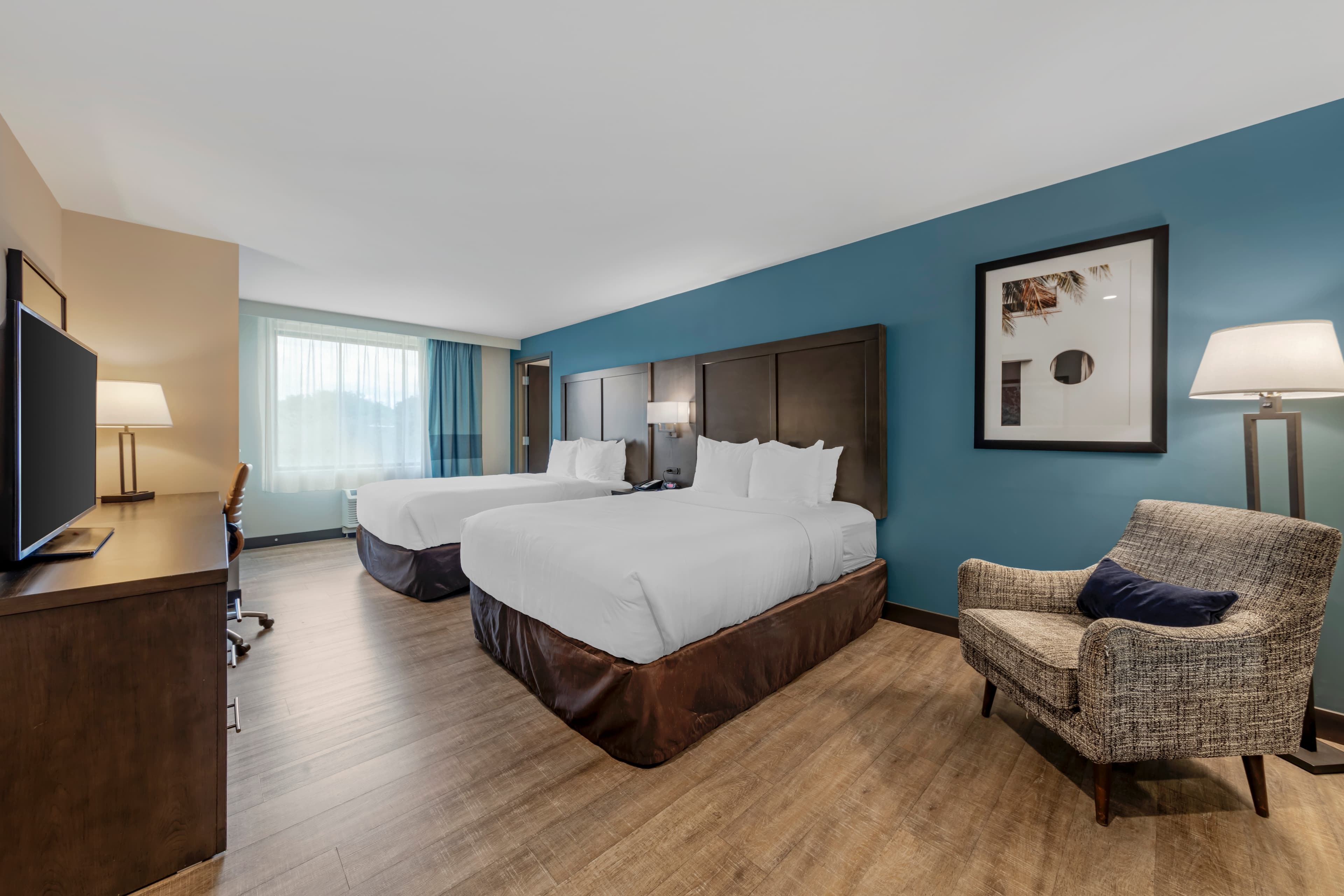 Comfort Inn & Suites Miami International Airport — 7