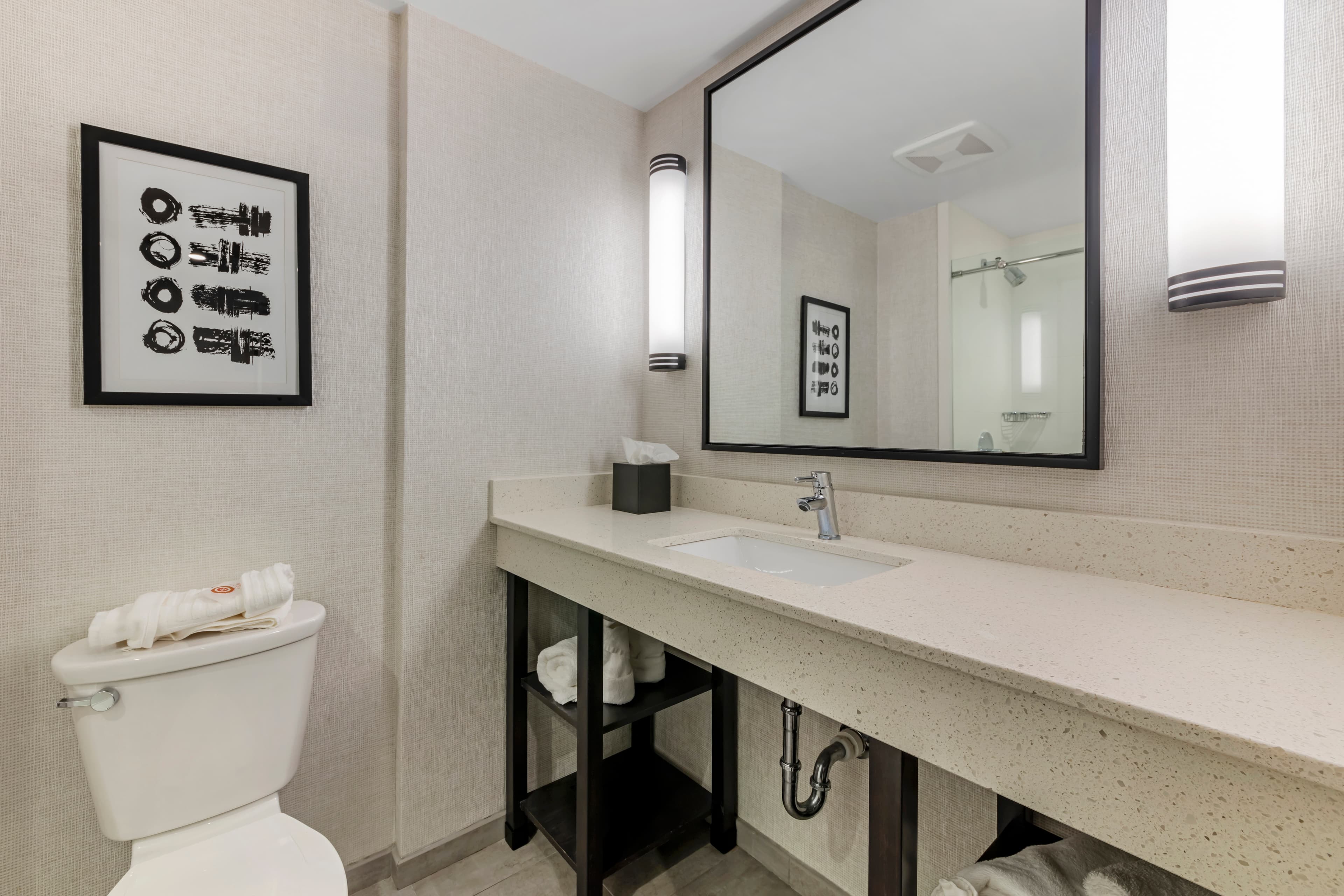 Comfort Inn & Suites Miami International Airport — 13