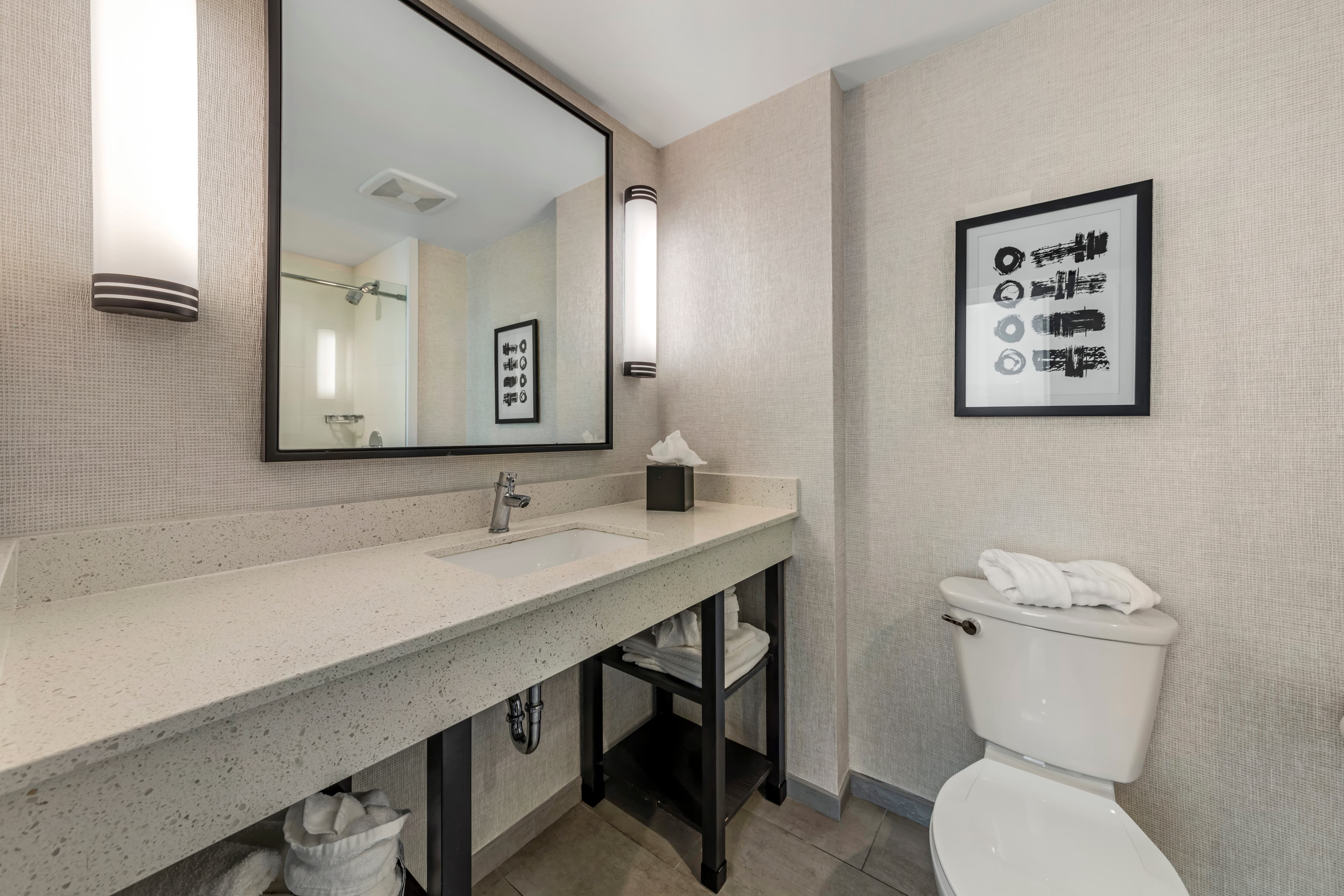 Comfort Inn & Suites Miami International Airport — 25
