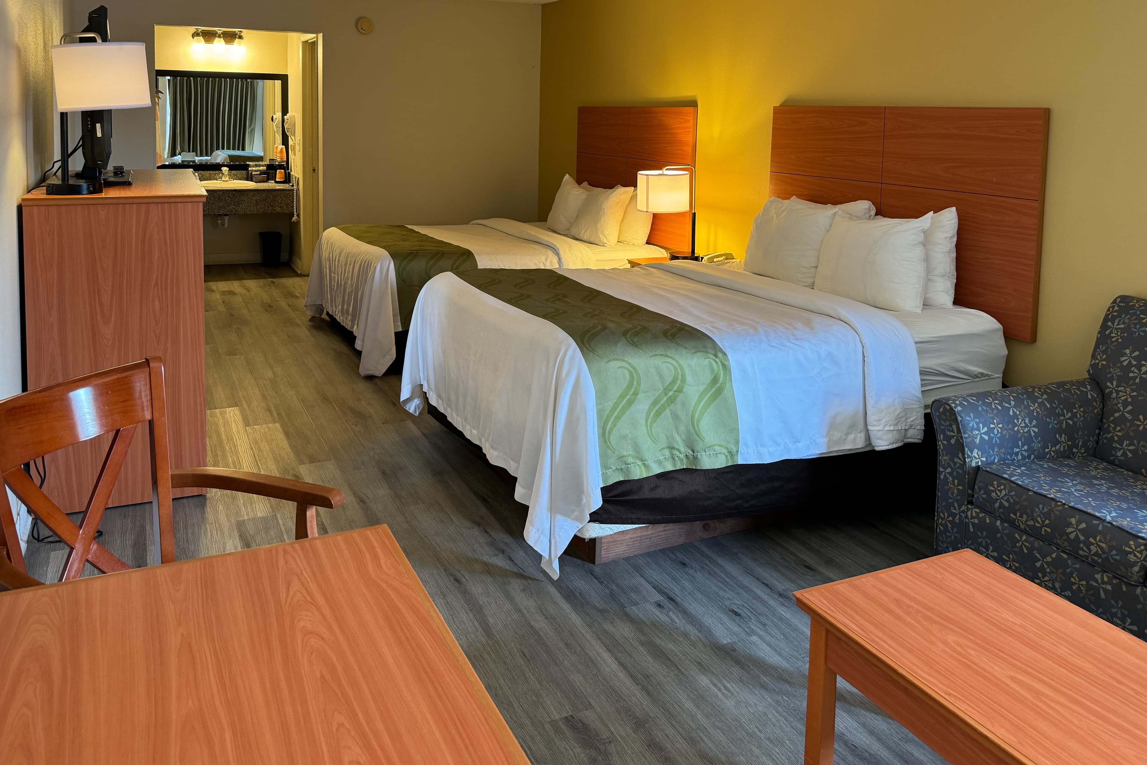 Quality Inn near Manatee Springs State Park — 6