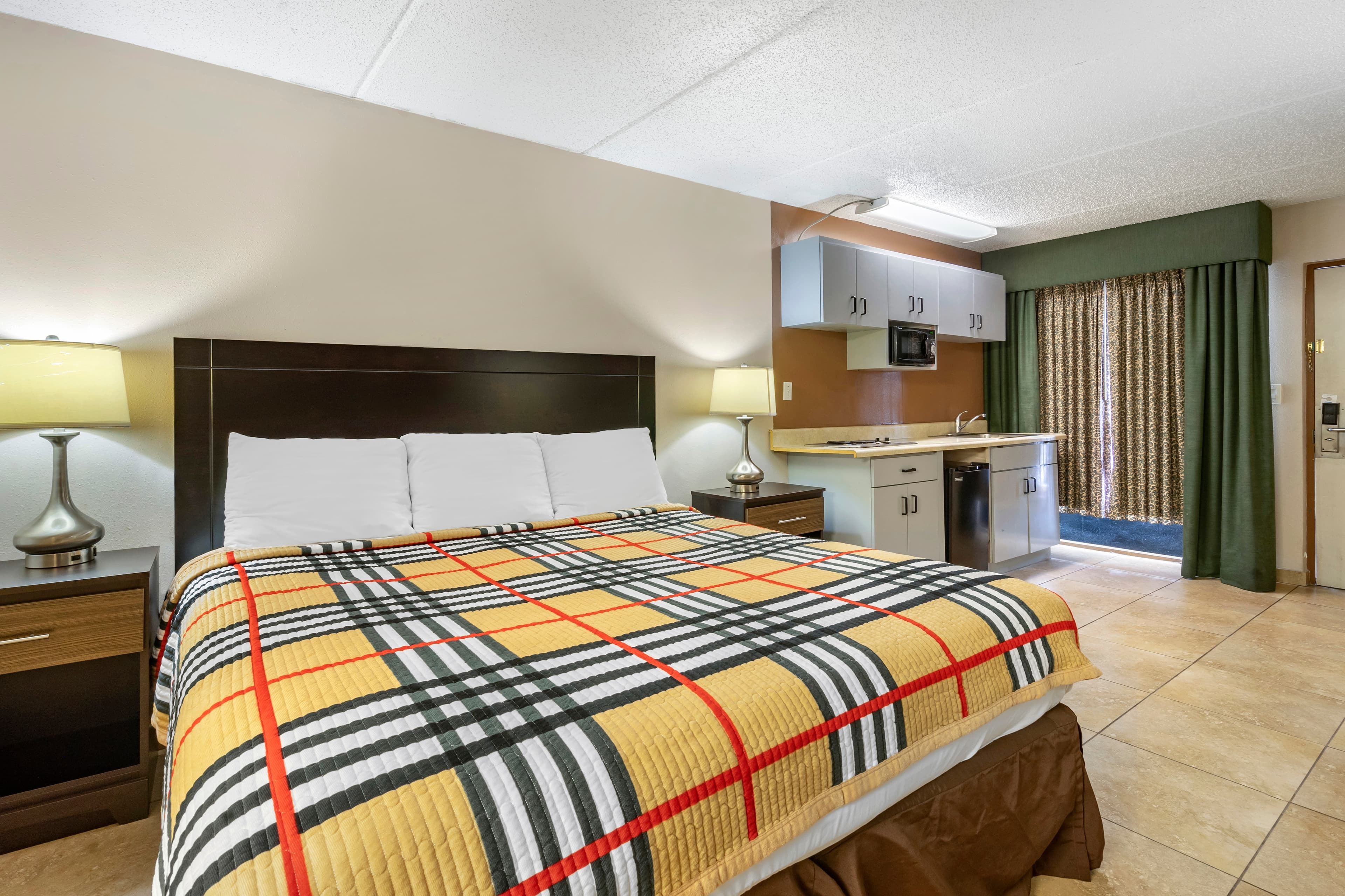 Rodeway Inn Clearwater-Dunedin — 12