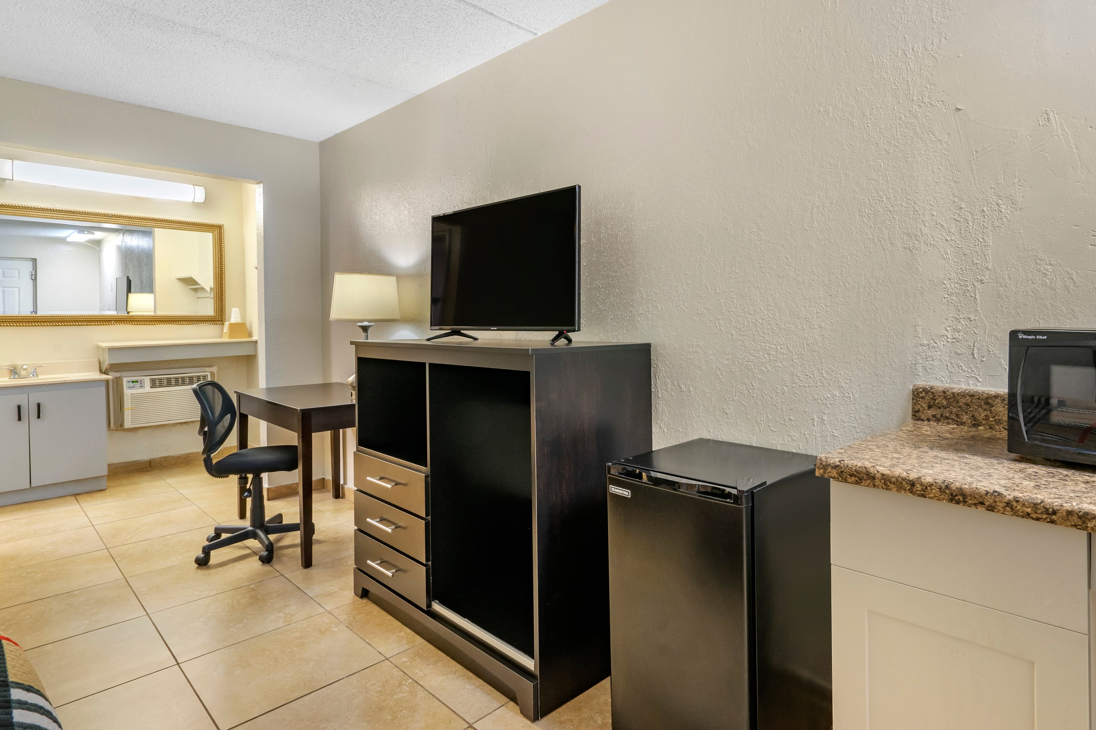 Rodeway Inn Clearwater-Dunedin - Image 5