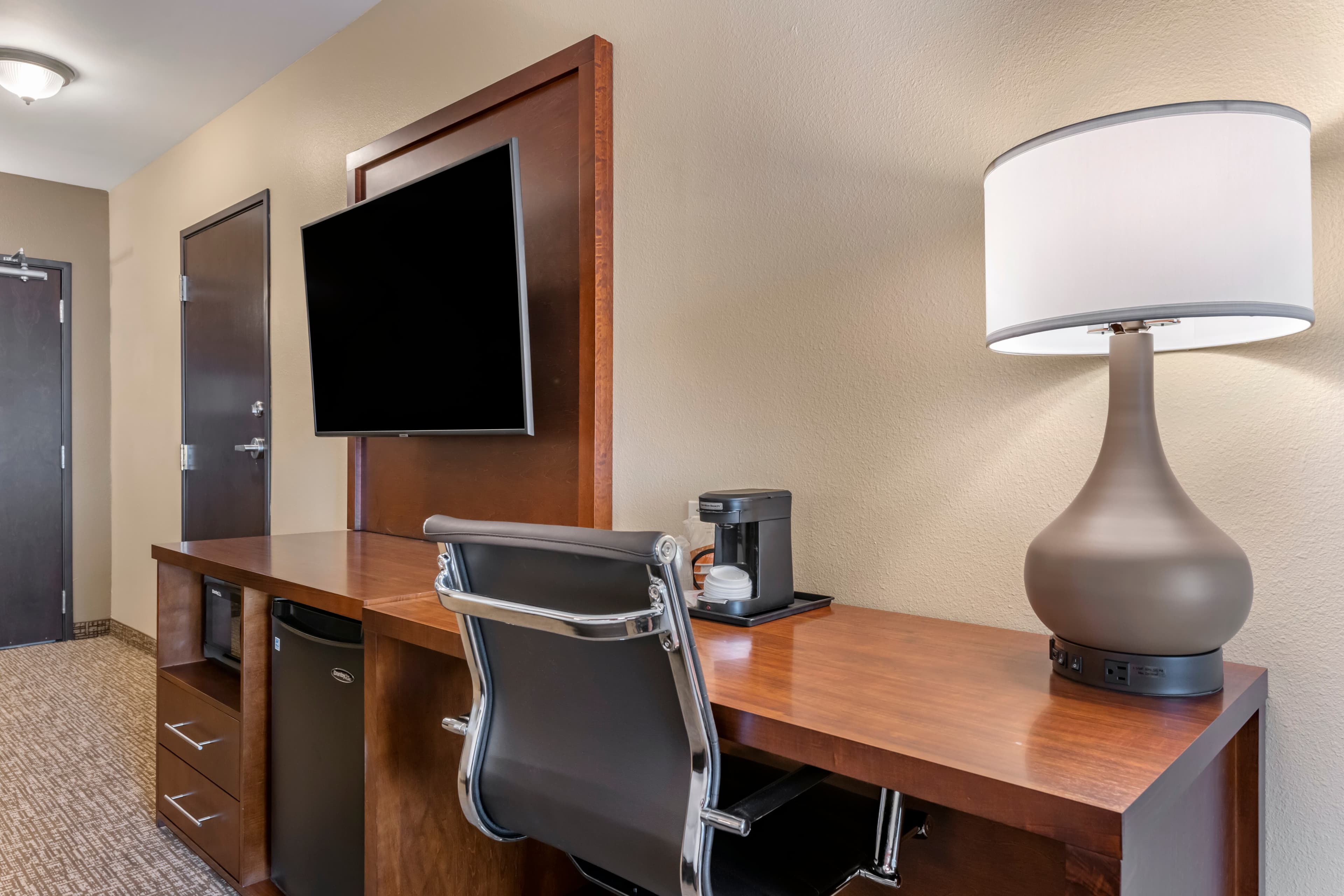 Comfort Suites Daytona Beach-Speedway — 8