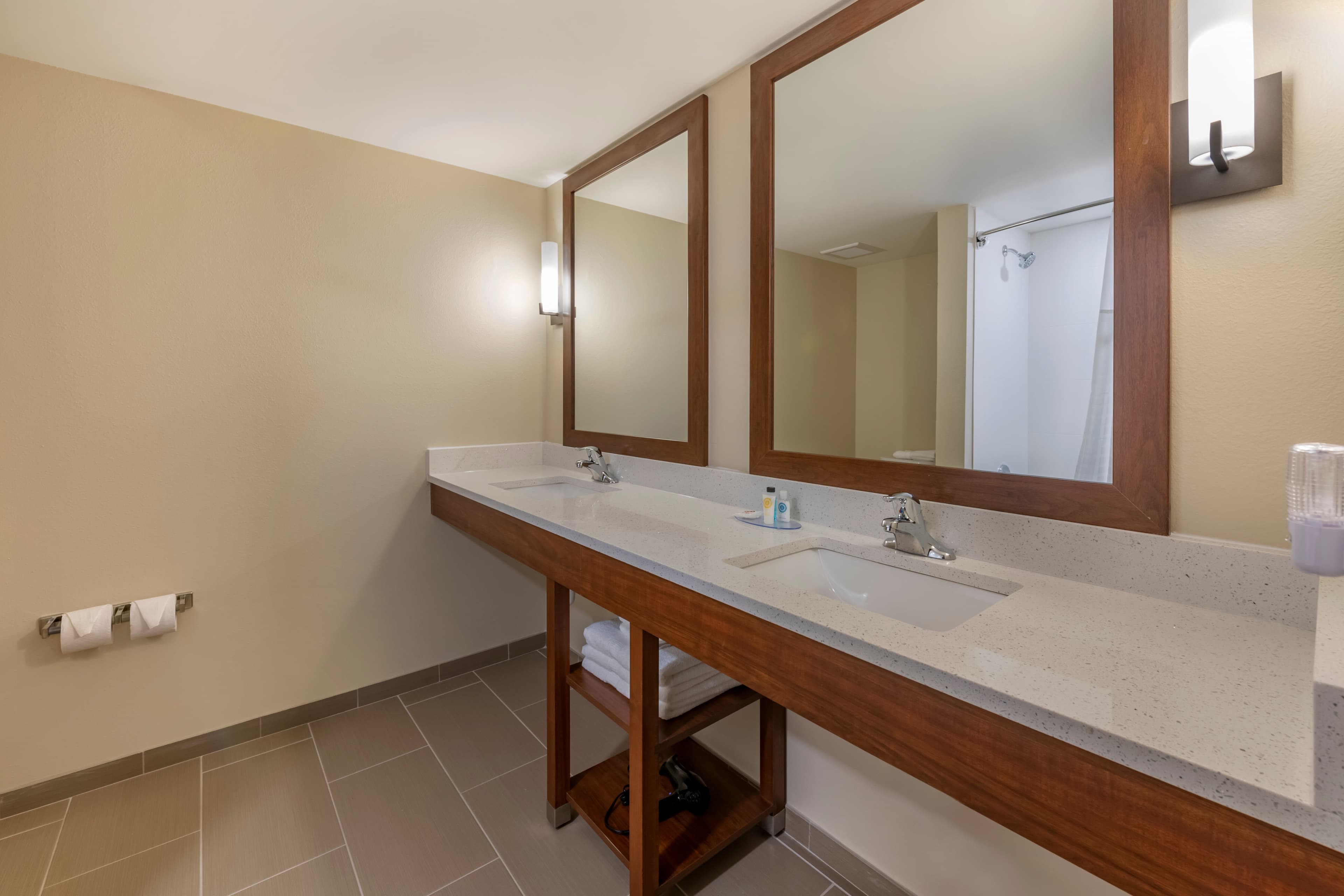 Comfort Suites Daytona Beach-Speedway — 16
