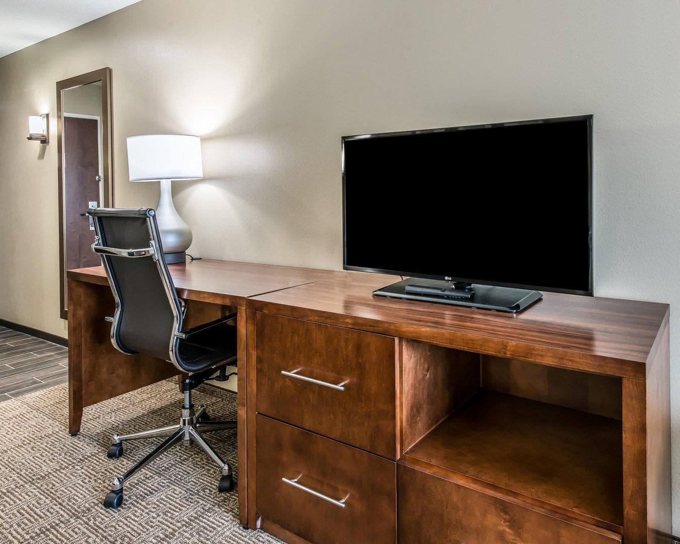 Comfort Suites Dunnellon near Rainbow Springs - Image 5