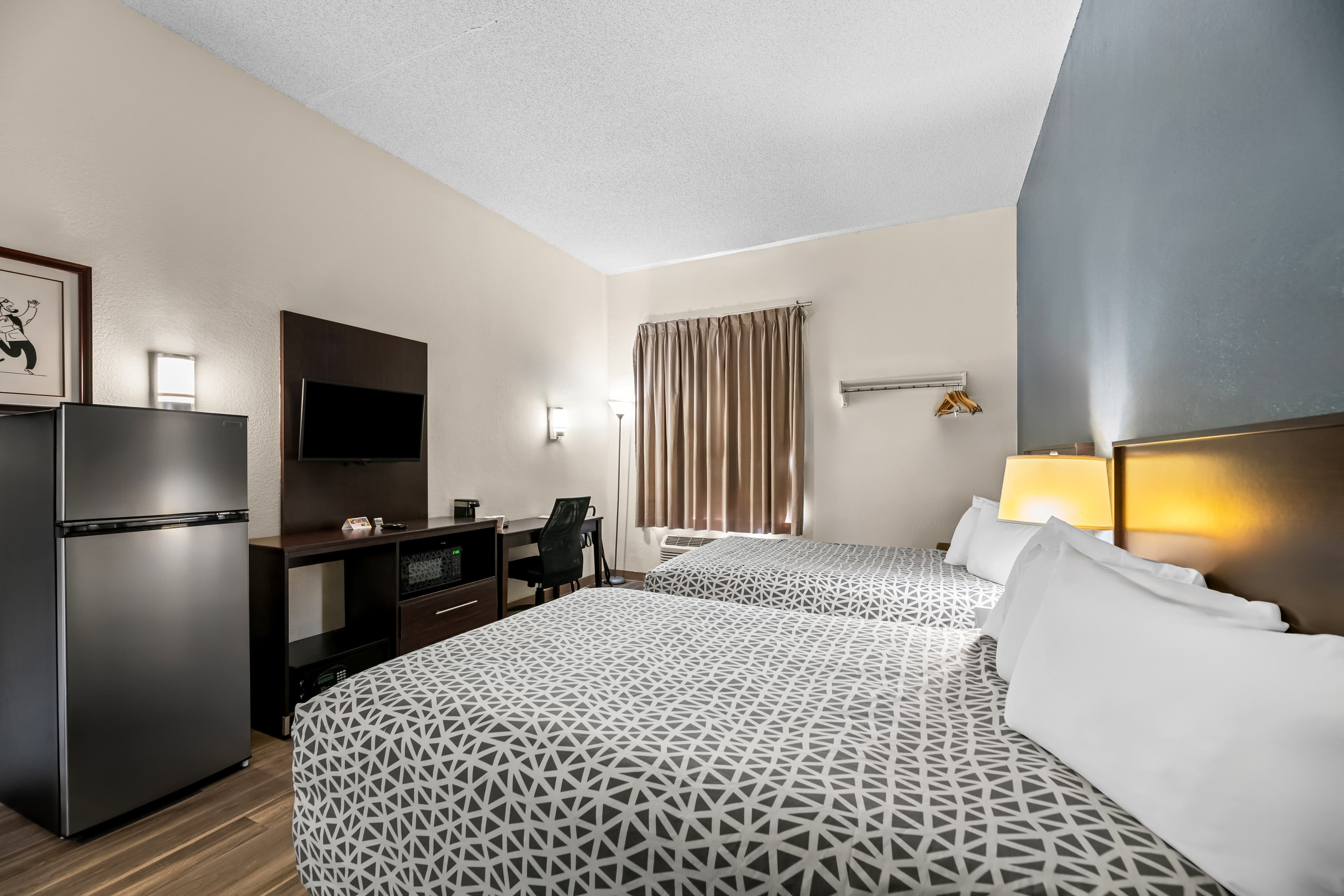 Suburban Studios Orlando - Ocoee/Winter Garden - Image 4
