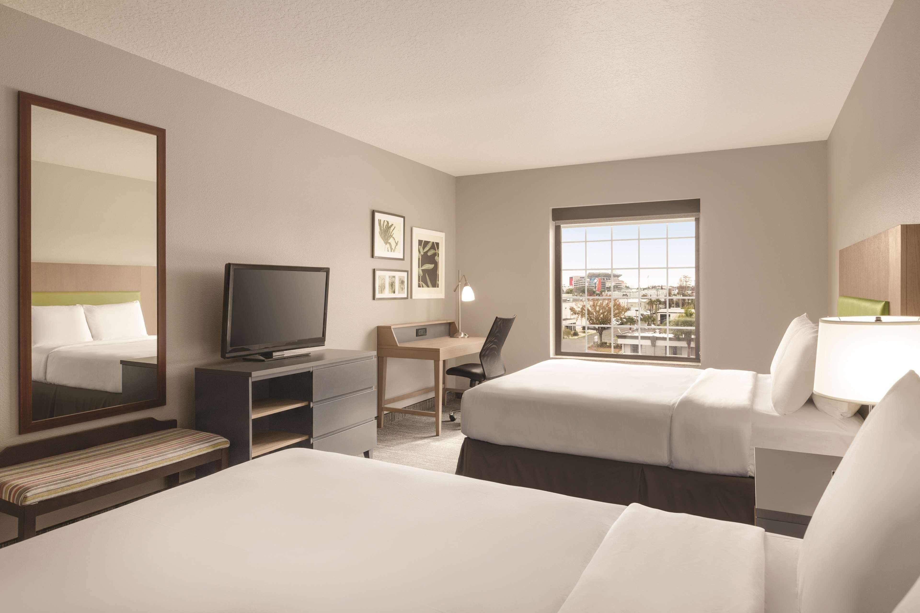 Country Inn & Suites by Radisson, RJ Stadium - Tampa Airport East — 15