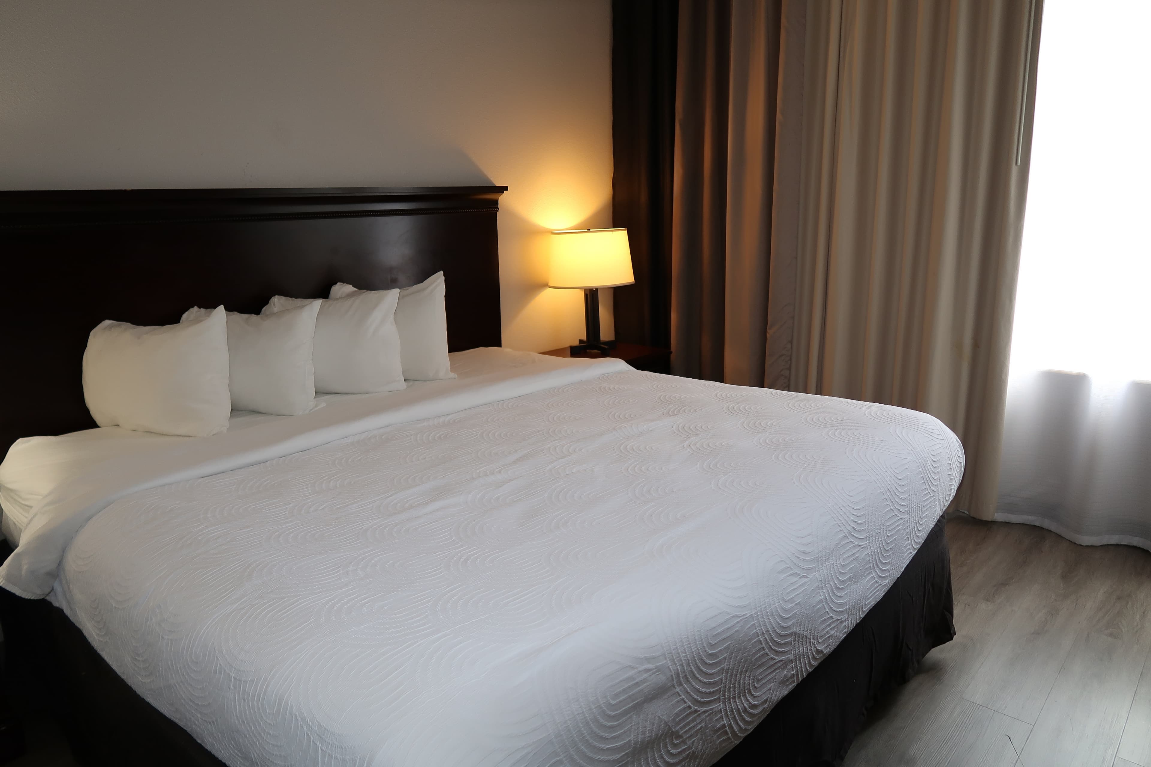 Country Inn & Suites by Radisson, Tallahassee-University Area, FL — 5