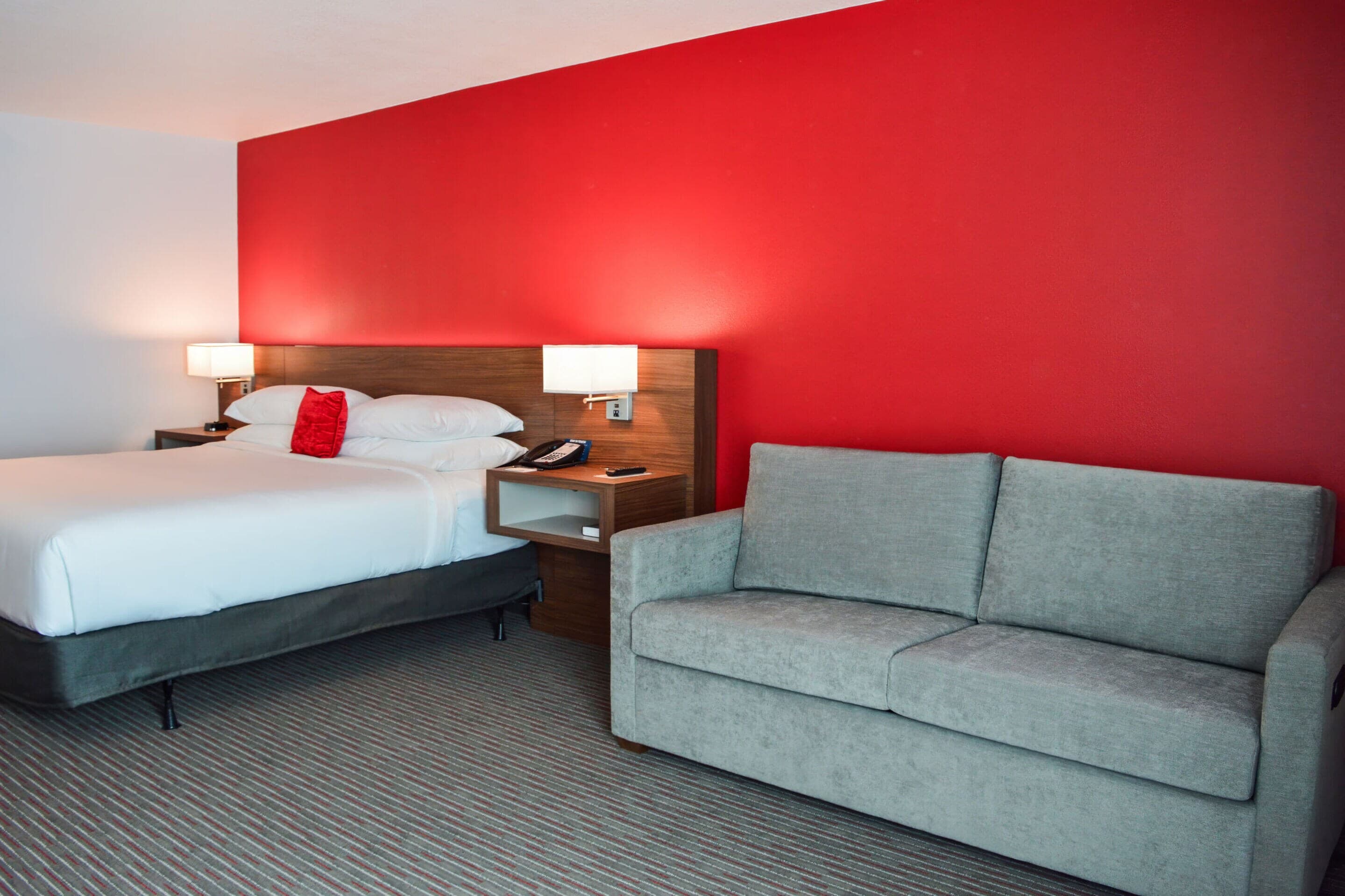 Radisson Hotel Orlando Lake Buena Vista South — 4