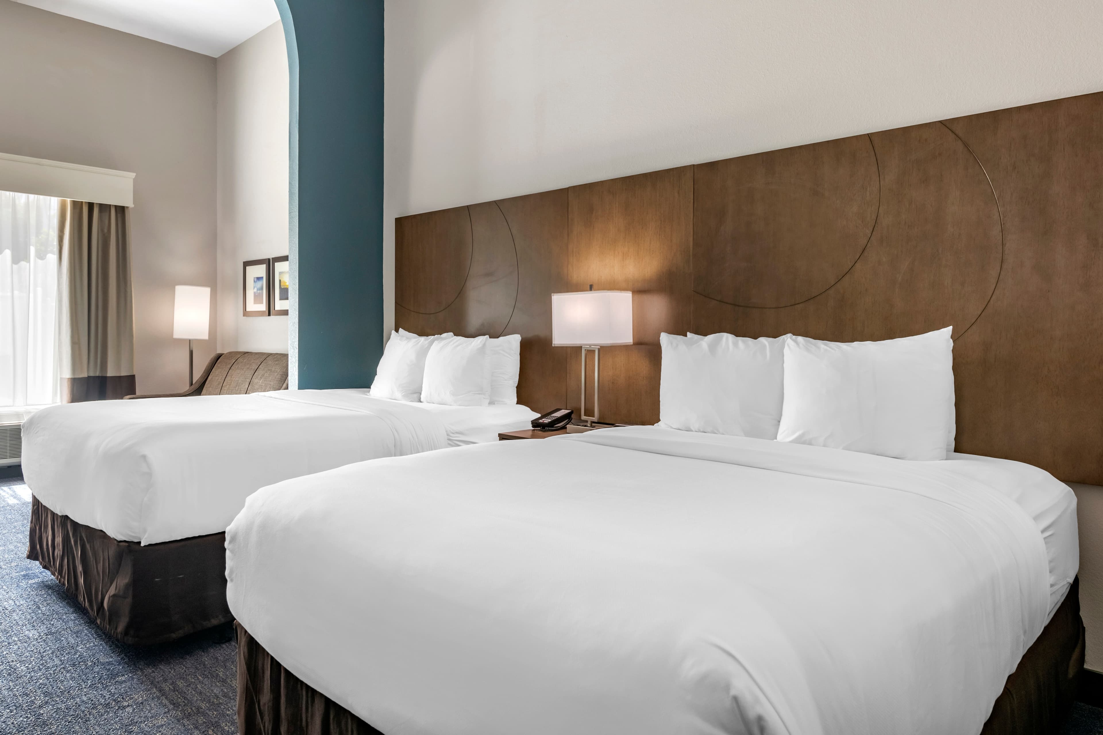 Comfort Suites Fort Lauderdale Airport & Cruise Port — 8