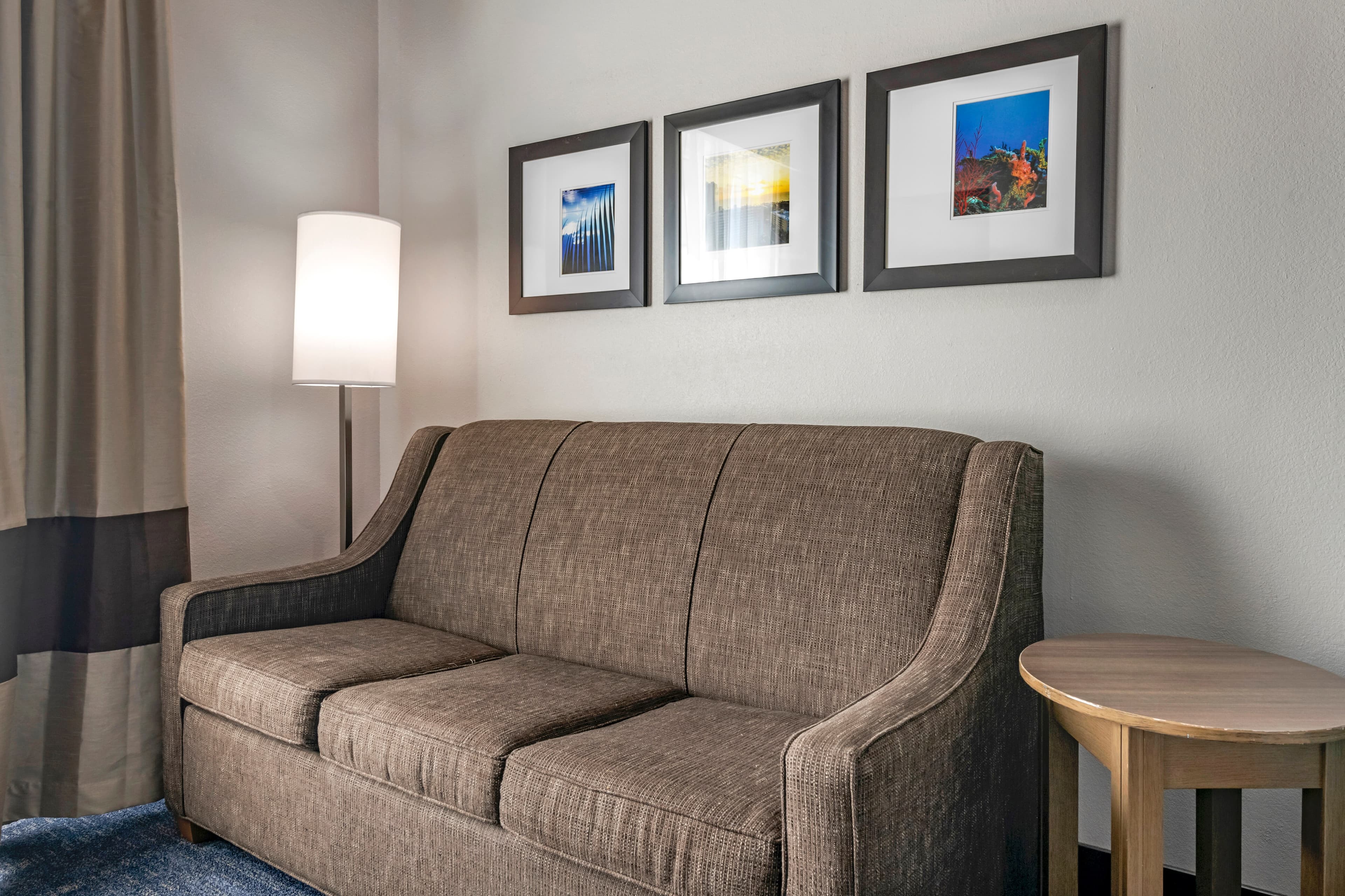 Comfort Suites Fort Lauderdale Airport & Cruise Port — 10